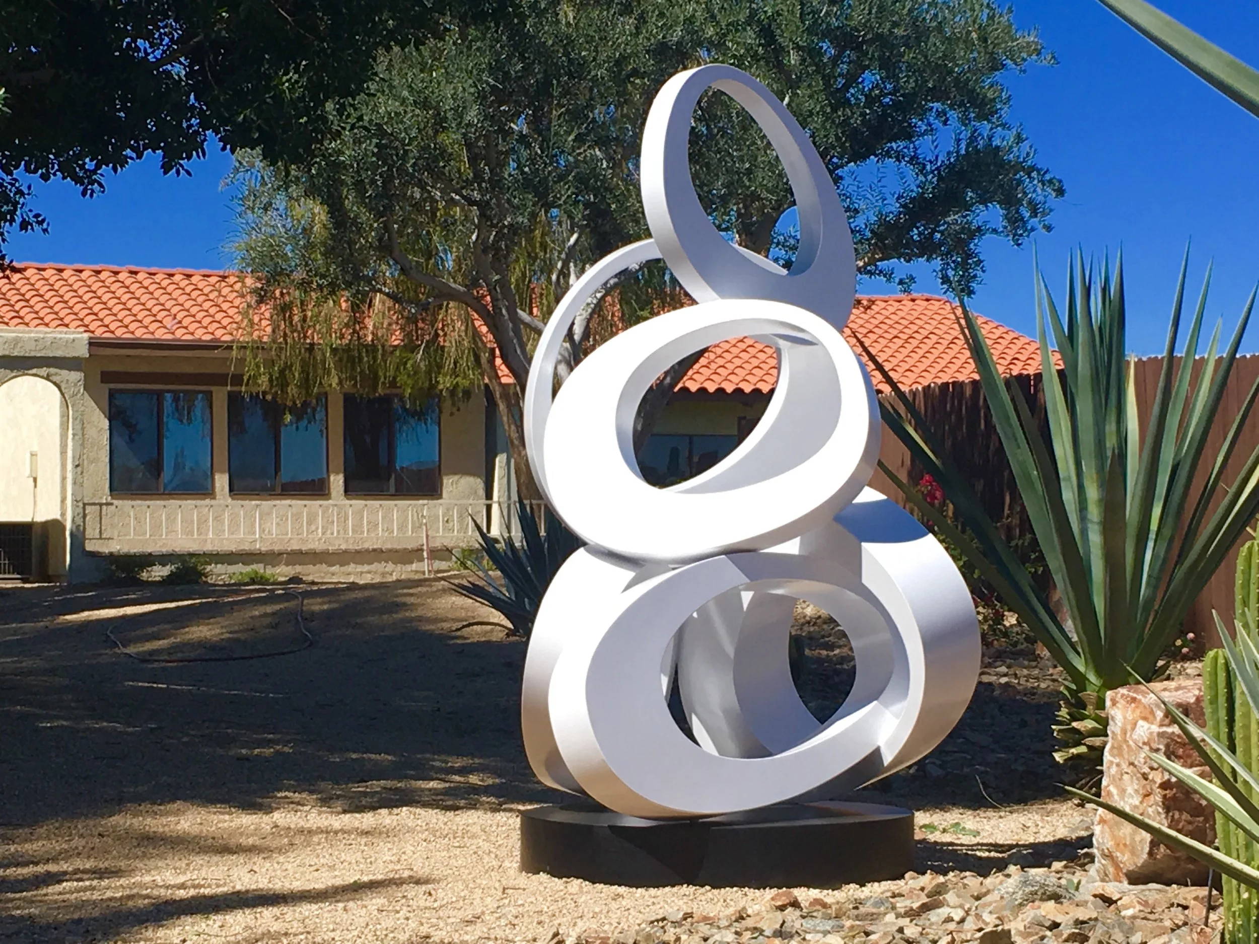 Circles
Private Collection, Bermuda Dunes CA. 
2016