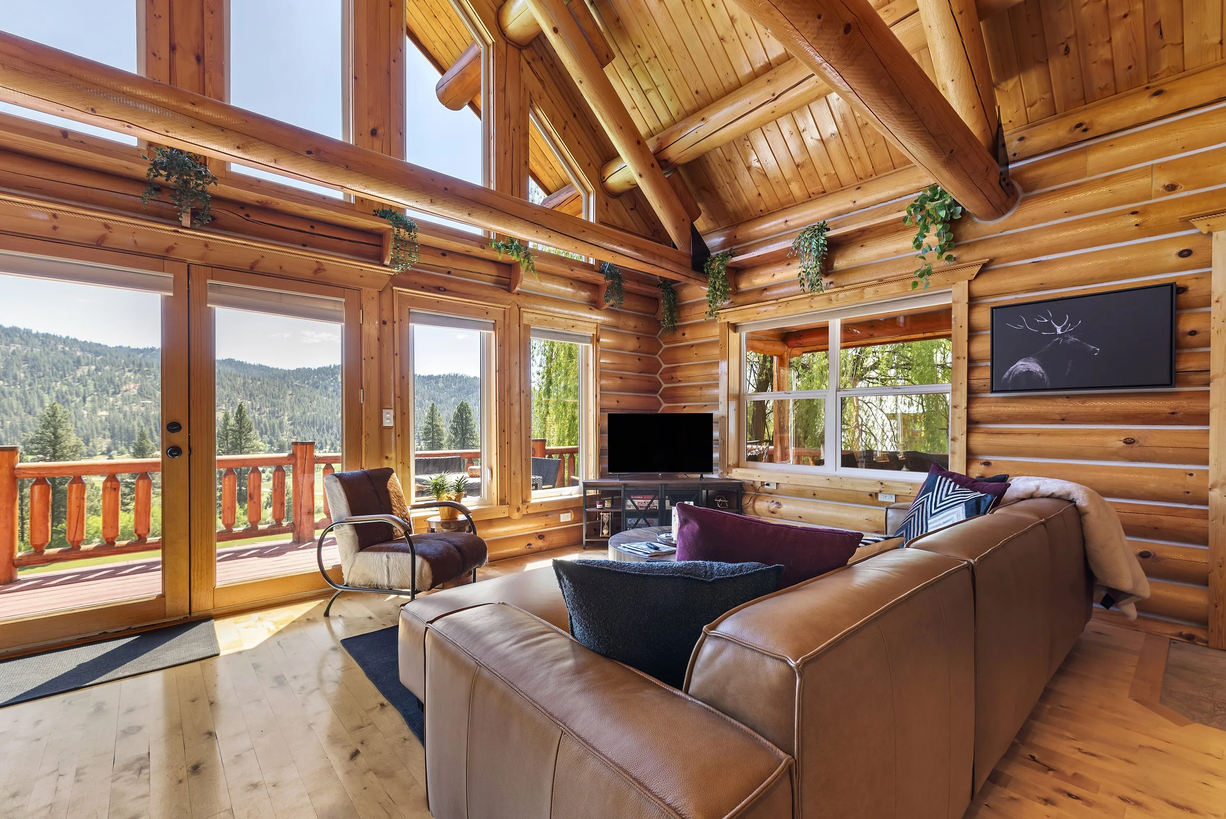 16-15 Village Ln - Taryn Johnson_016.jpg