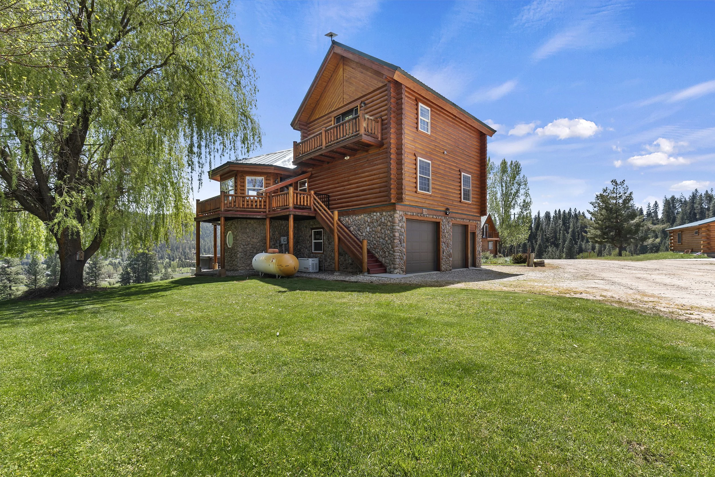 53-15 Village Ln - Taryn Johnson_053.jpg