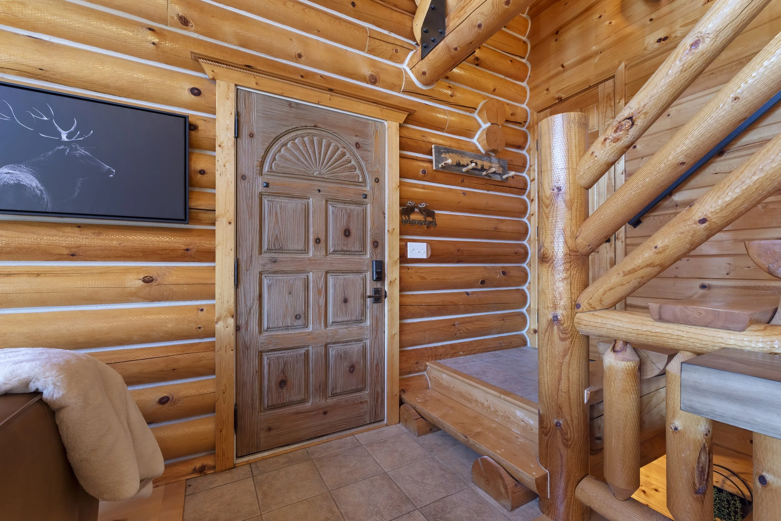 13-15 Village Ln - Taryn Johnson_013.jpg