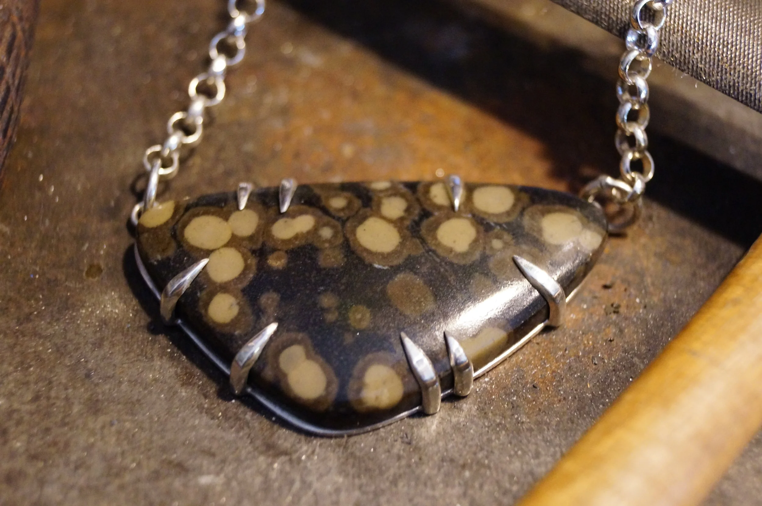 black-brown variolite claw settin with handcuff clasp2.JPG