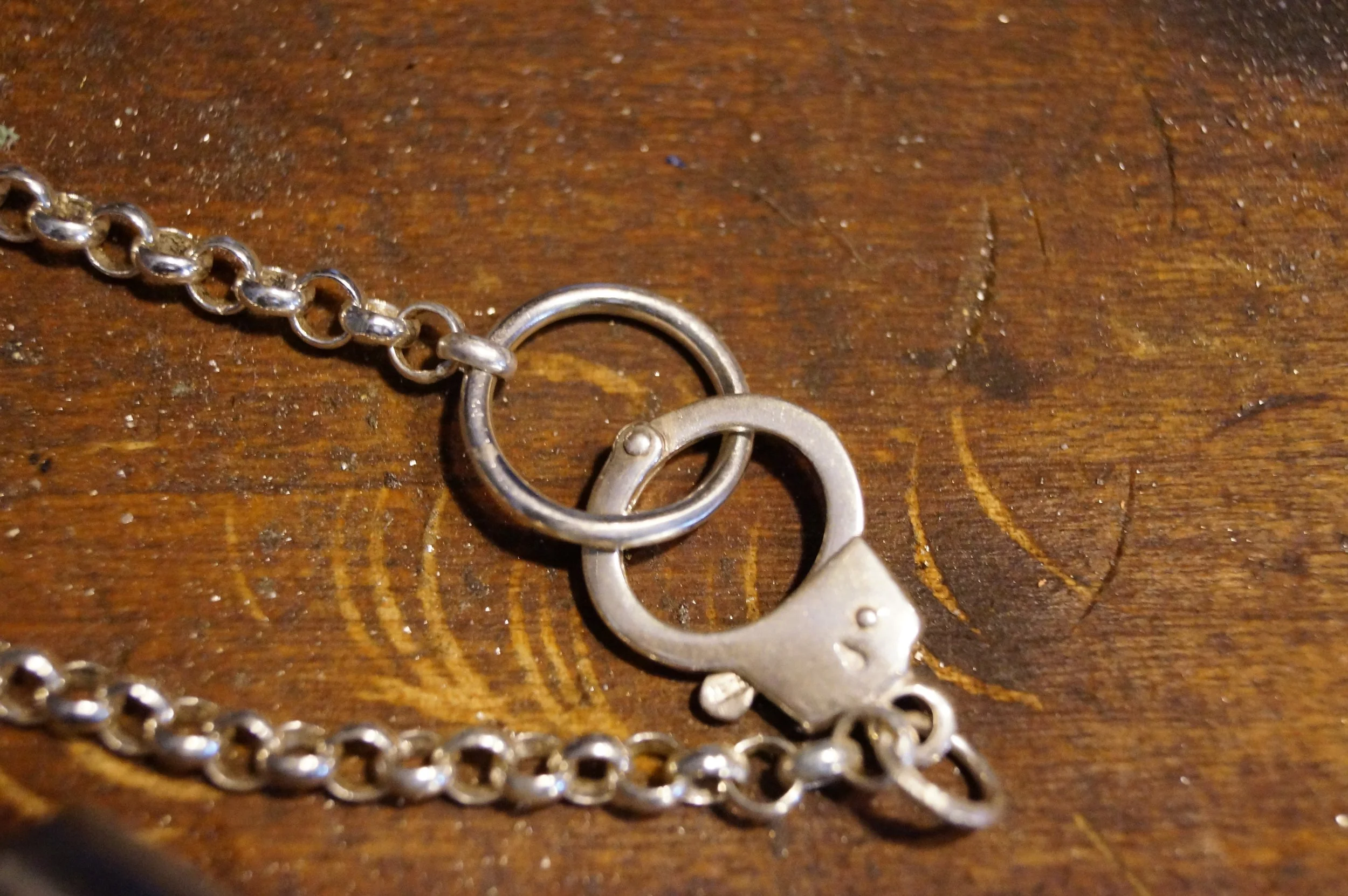 black-brown variolite claw settin with handcuff clasp3.JPG
