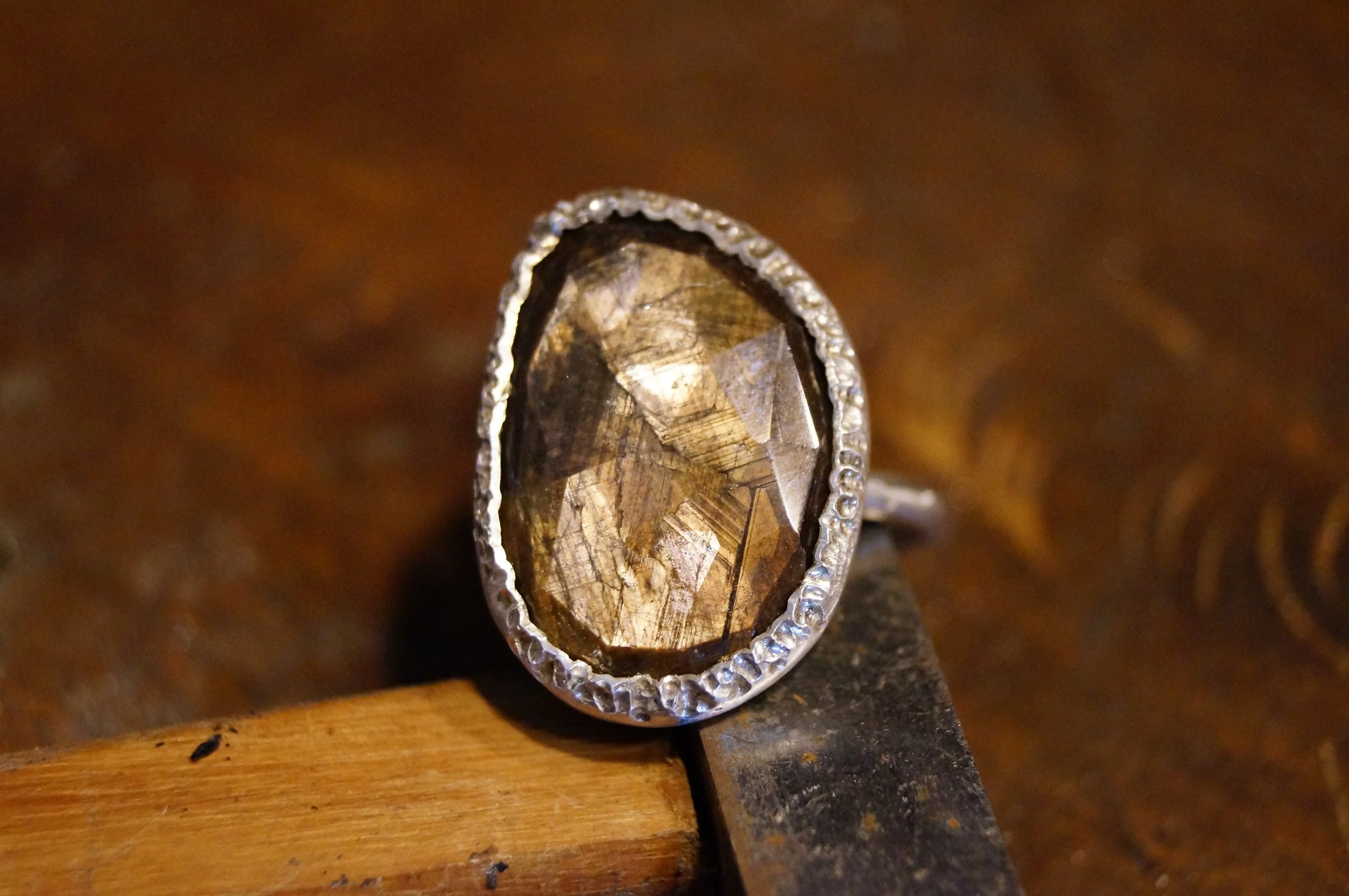 brown saphire ring7.JPG