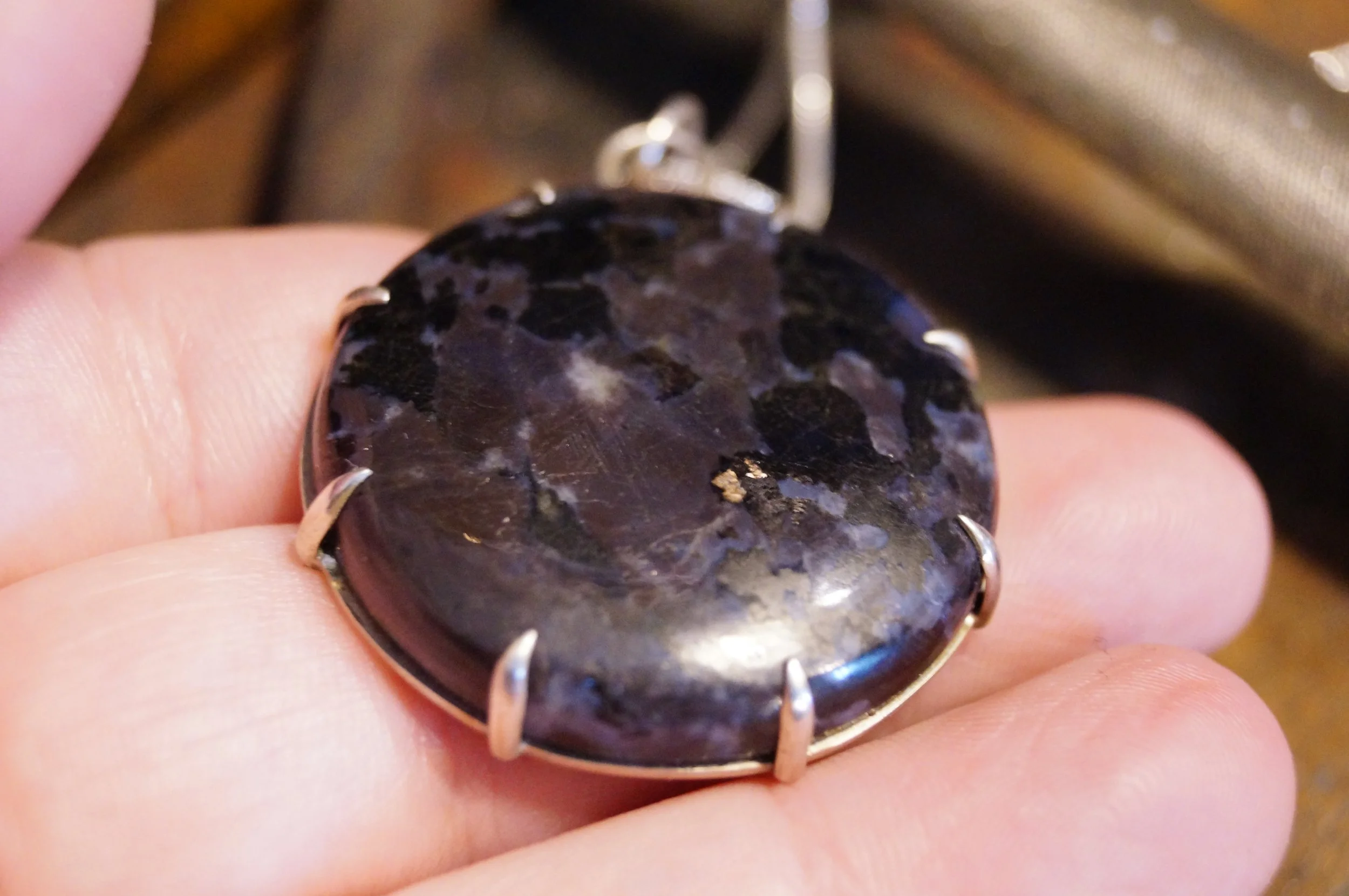 merlinite gabbro jasper claw setting6.JPG