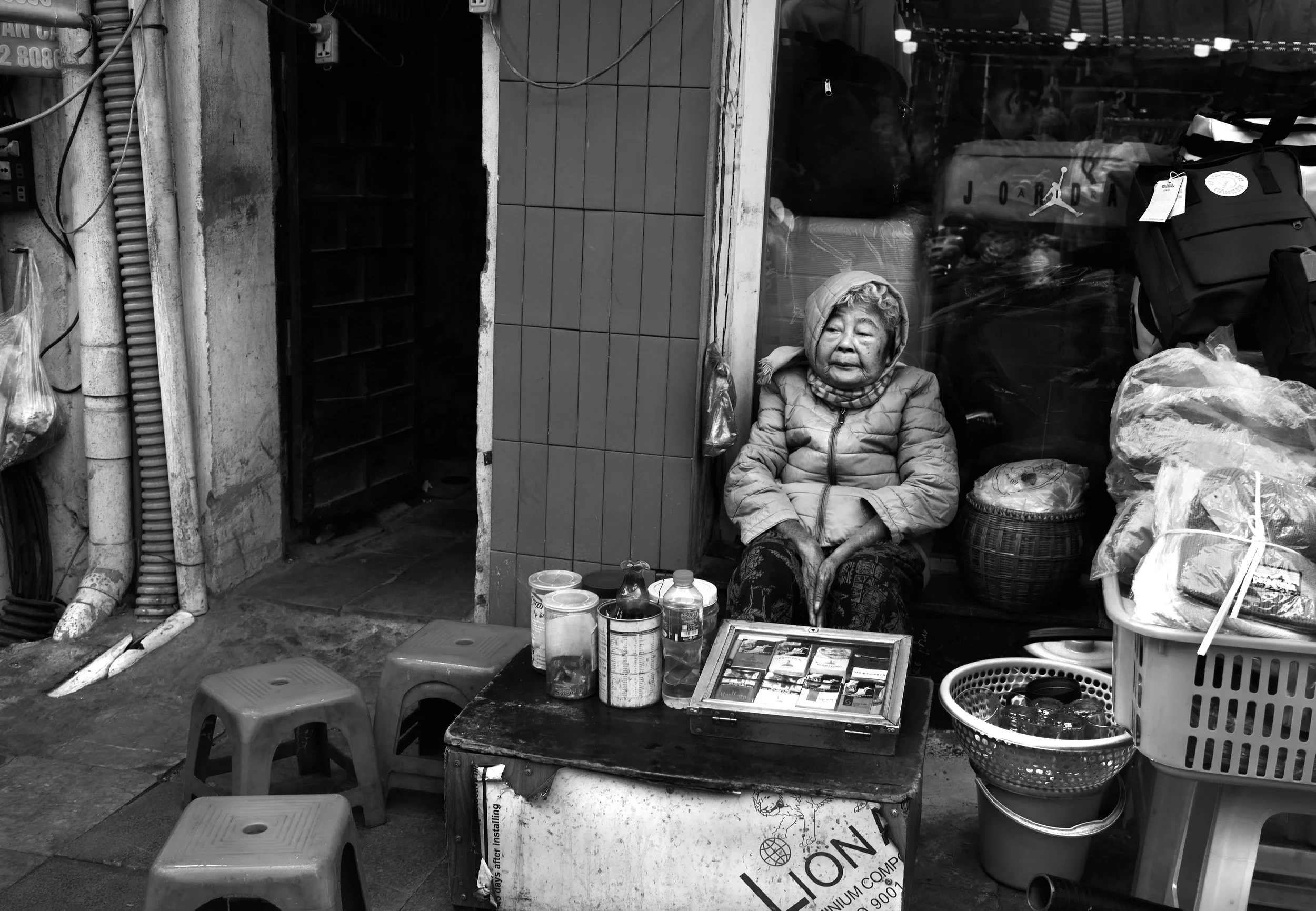 Selling corn, Hanoi, Vietnam, January 2025 web.jpg