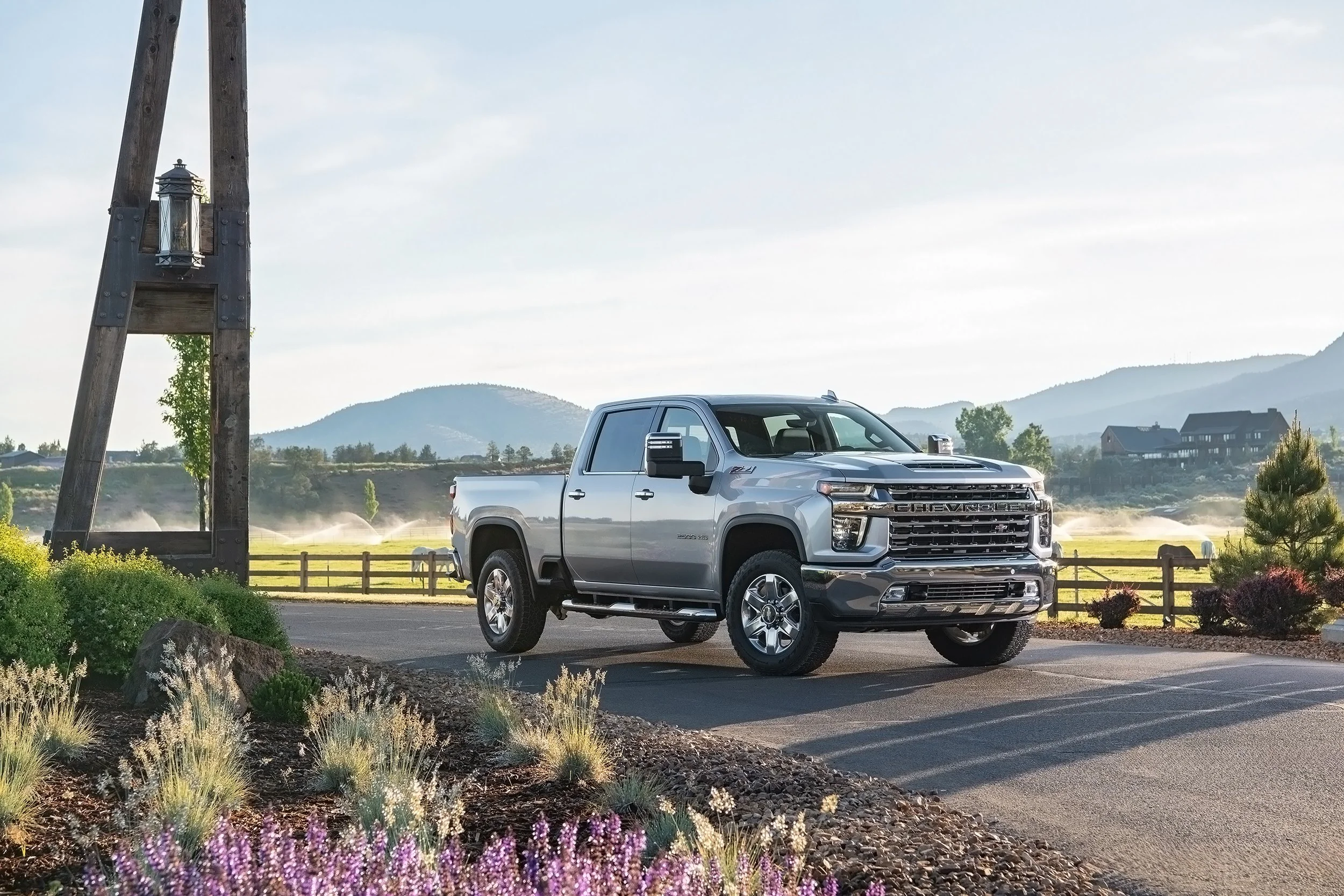2020-Chevrolett-Silverado-2500HD-5987.jpg