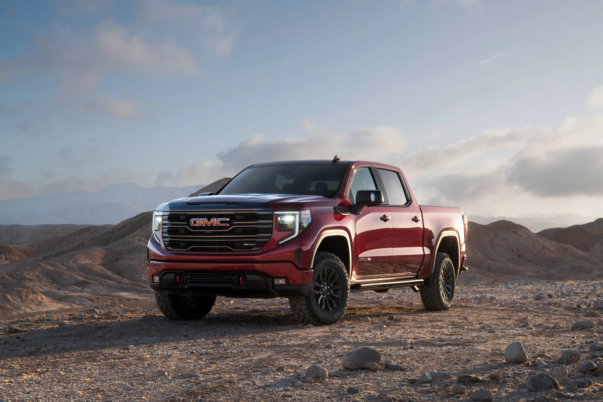 2022-GMC-Sierra-AT4X-412.jpg