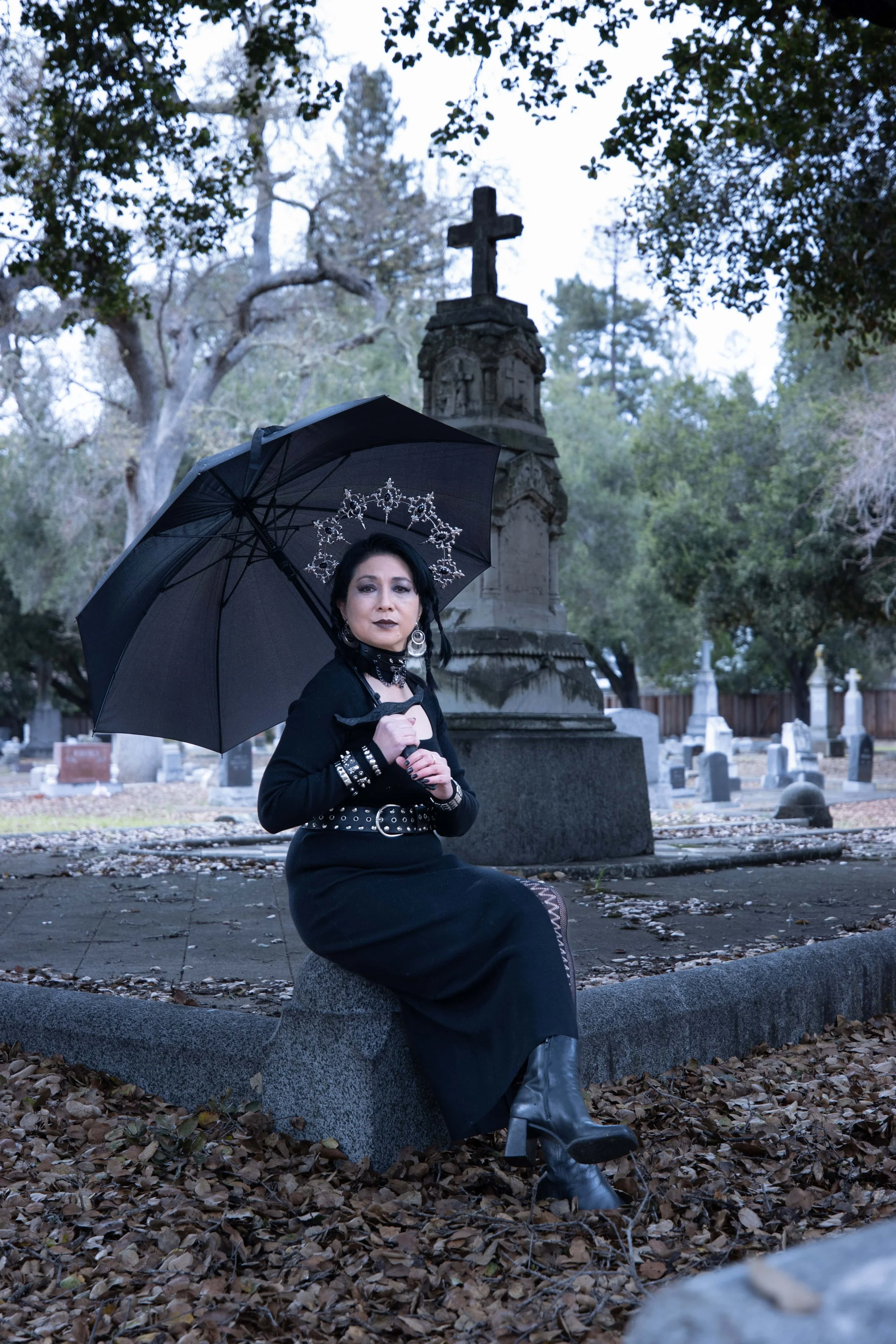 Wendy's Goth Cemetery Photoshoot