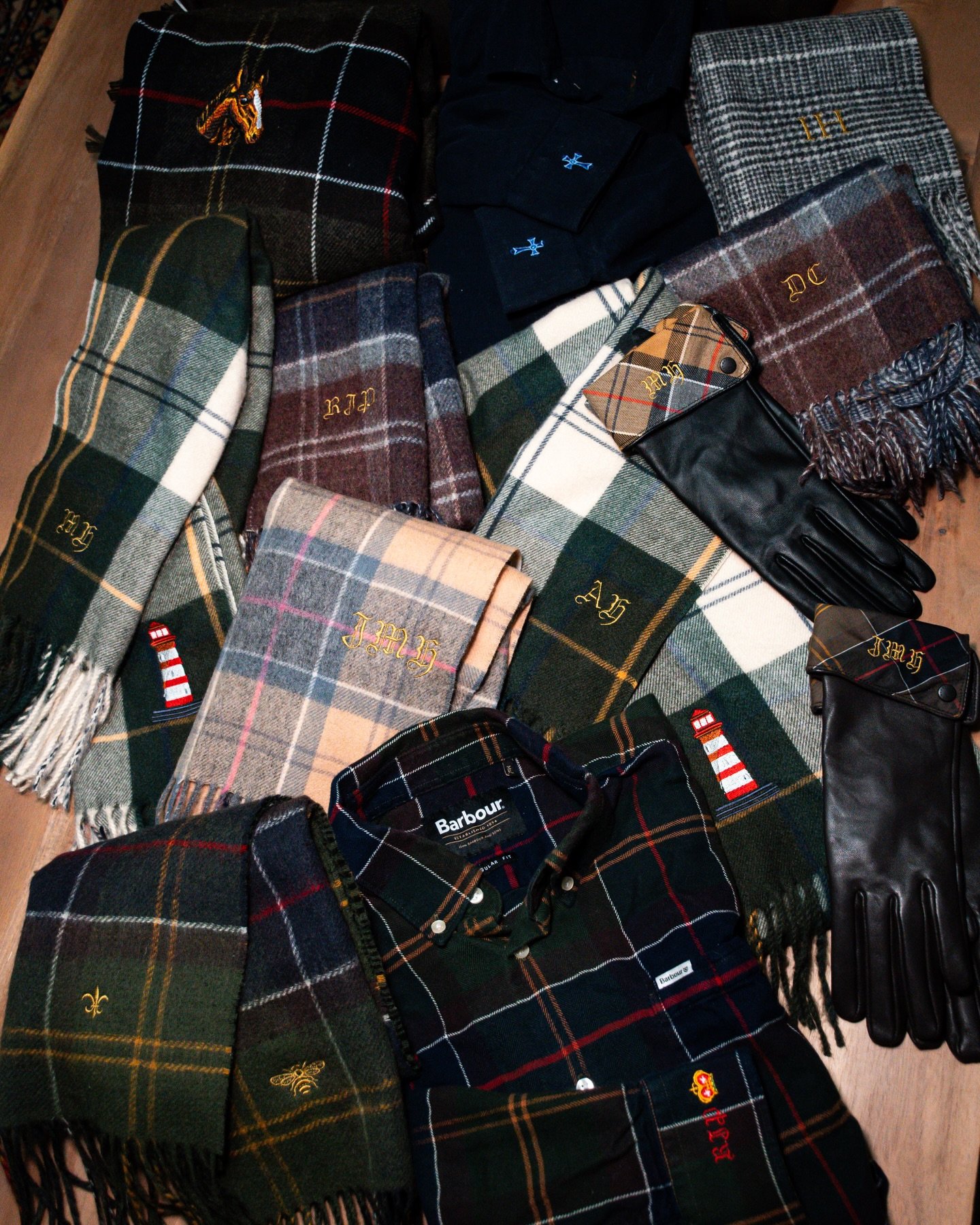 Fresh haul of winter embroidery projects 🧵 
Perfect work for a snow day at home.

.

.

#Barbour #BarbourWayOfLife #embroidery #monogram #heritagecraft