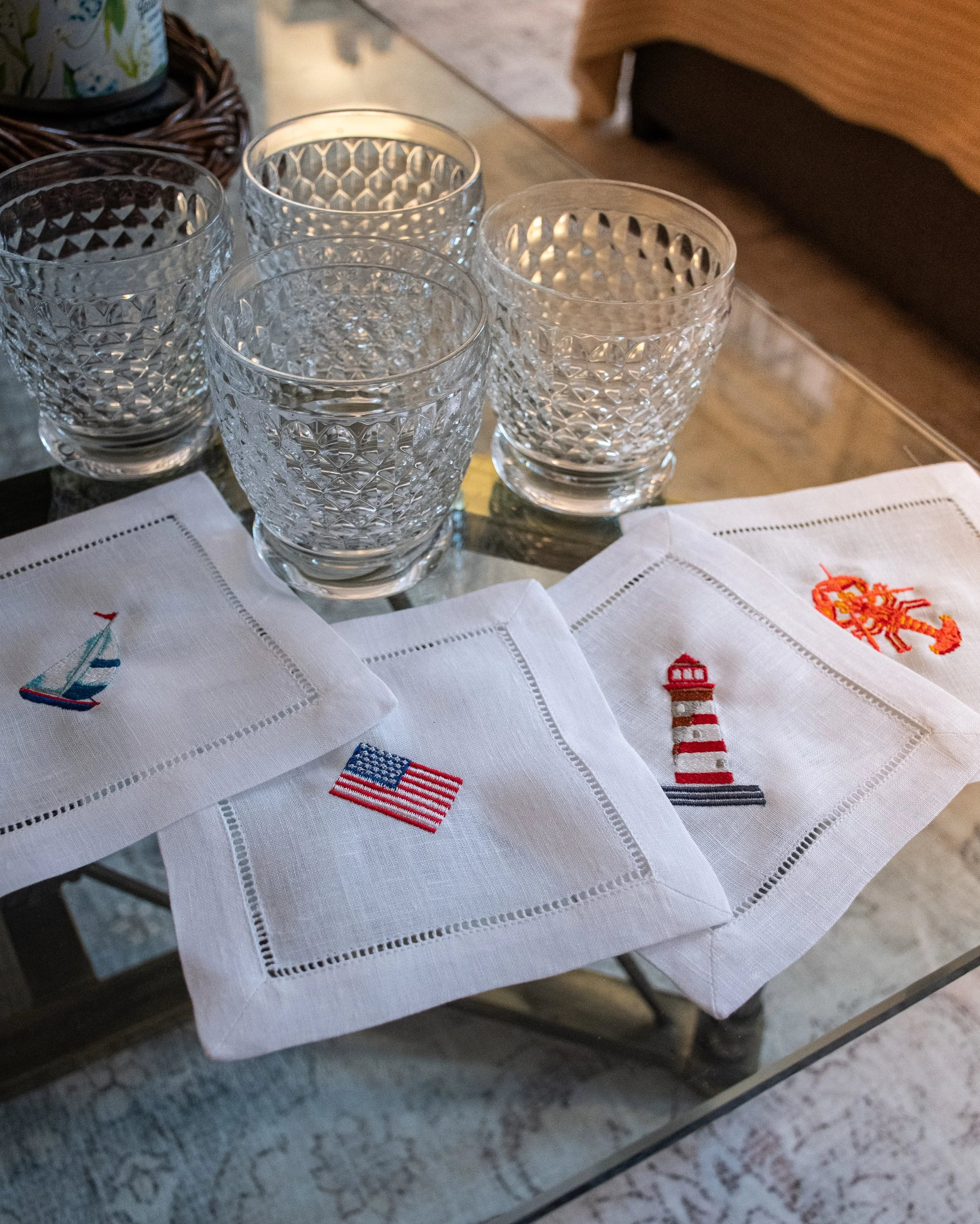 A set of four embroidered linen cocktail napkins inspired by classic East Coast summers.

Individually embroidered in Georgetown, Washington, D.C. #cocktailnapkins #georgetownDC #eastcoaststyle 

Available now at Ricardojposada.com