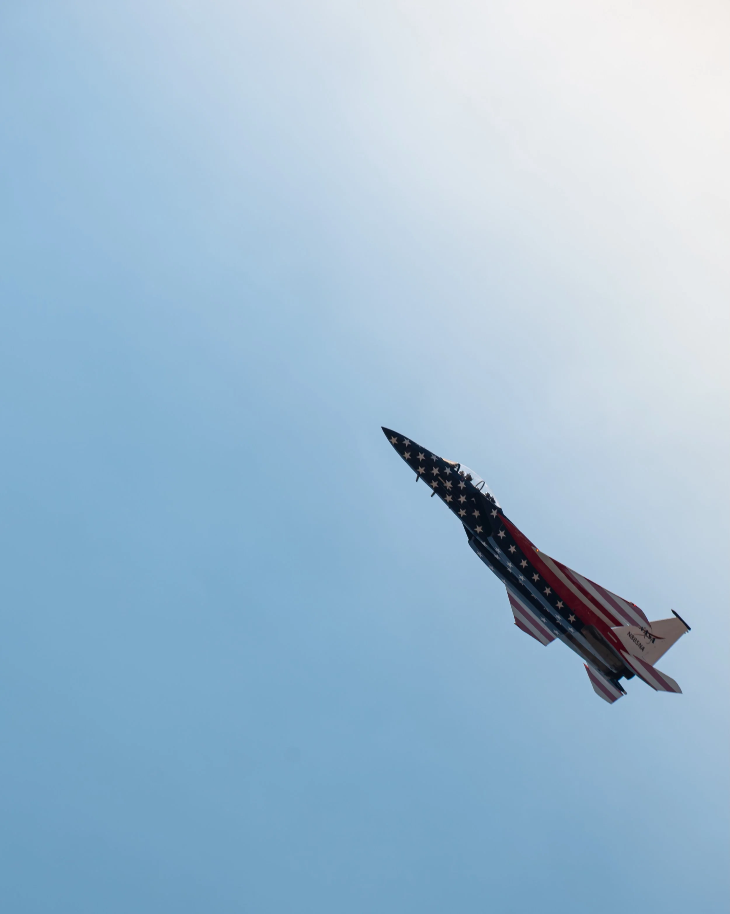🇺🇸 Red, white, and blue over Washington for America&rsquo;s 250th. Happy Fourth of July! 🇺🇸 #FourthOfJuly #IndependenceDay #washingtondc