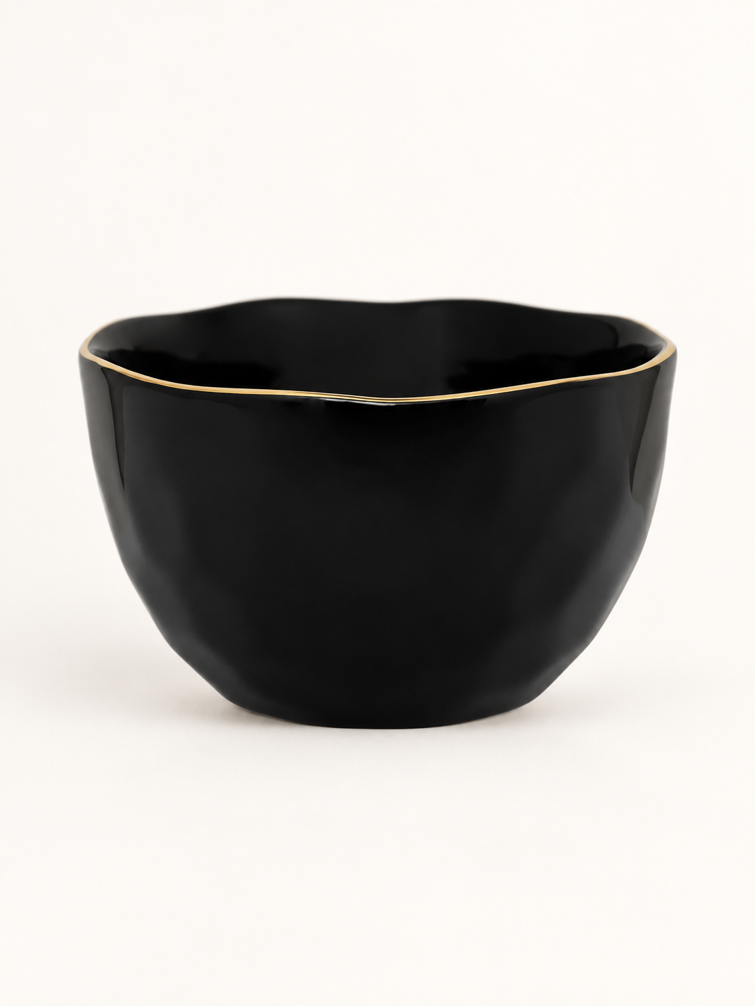 black and gold bowl plain.png