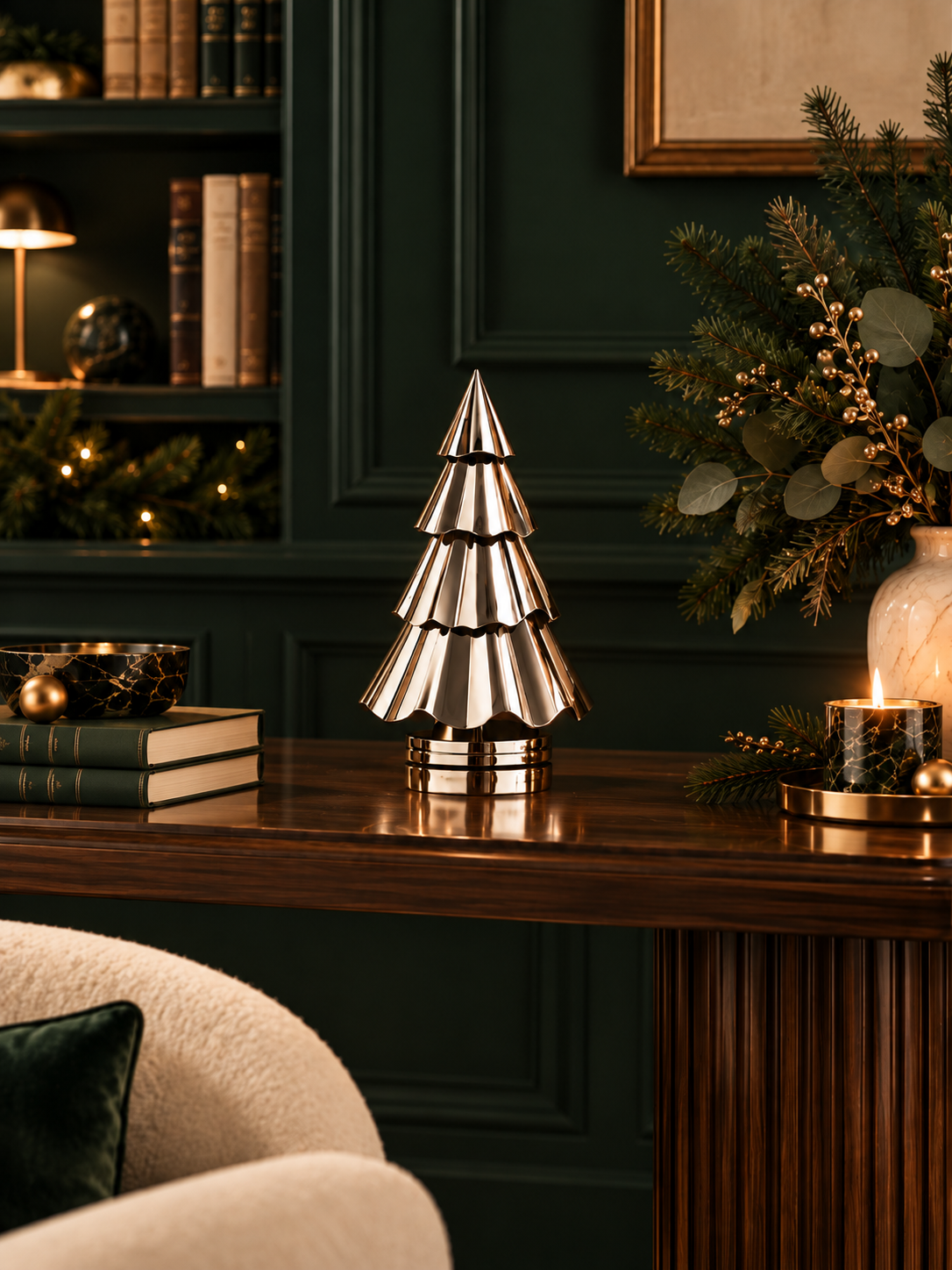 Metal christmas tree decor.png