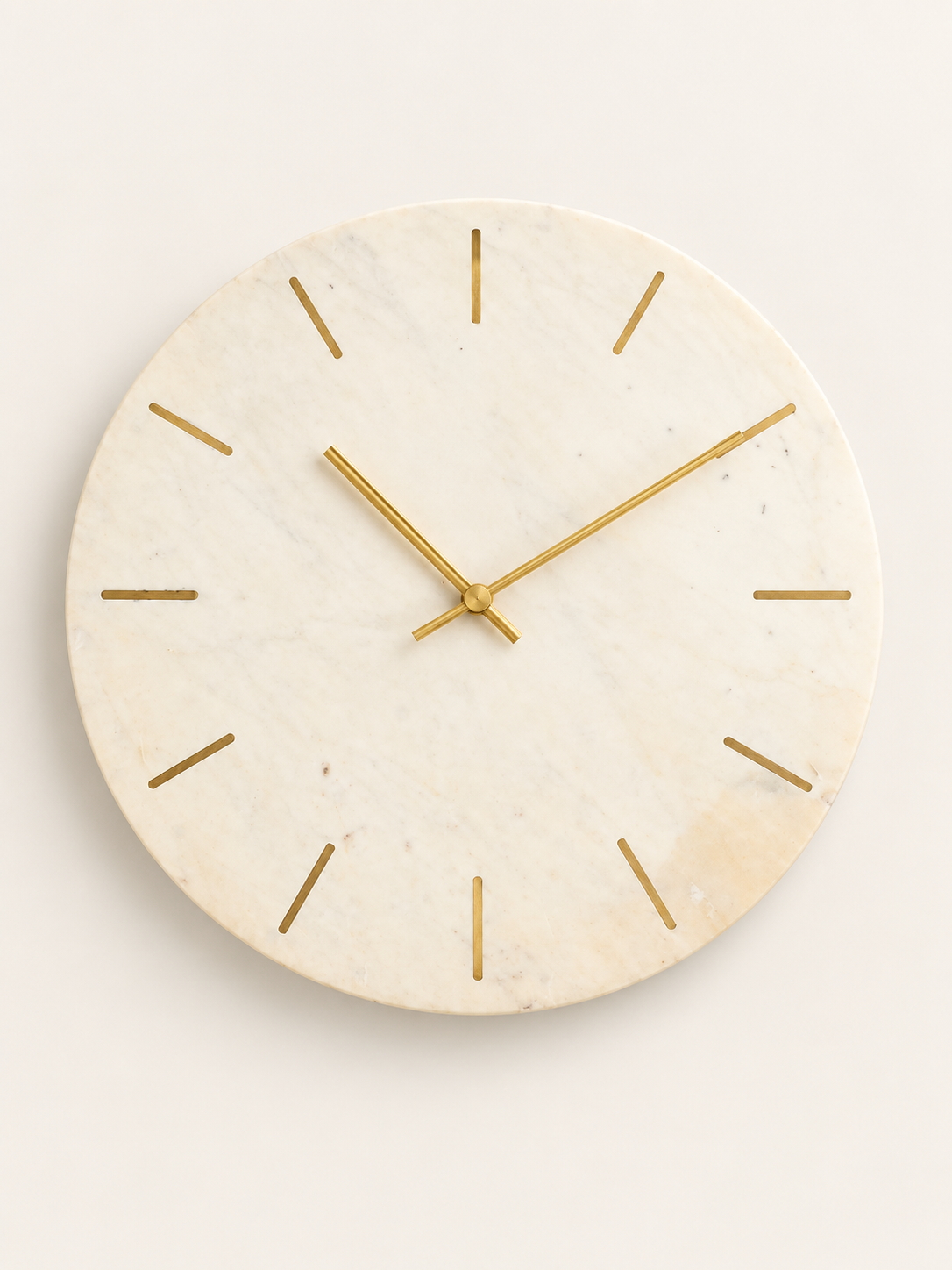 marble gold clock large plain.png