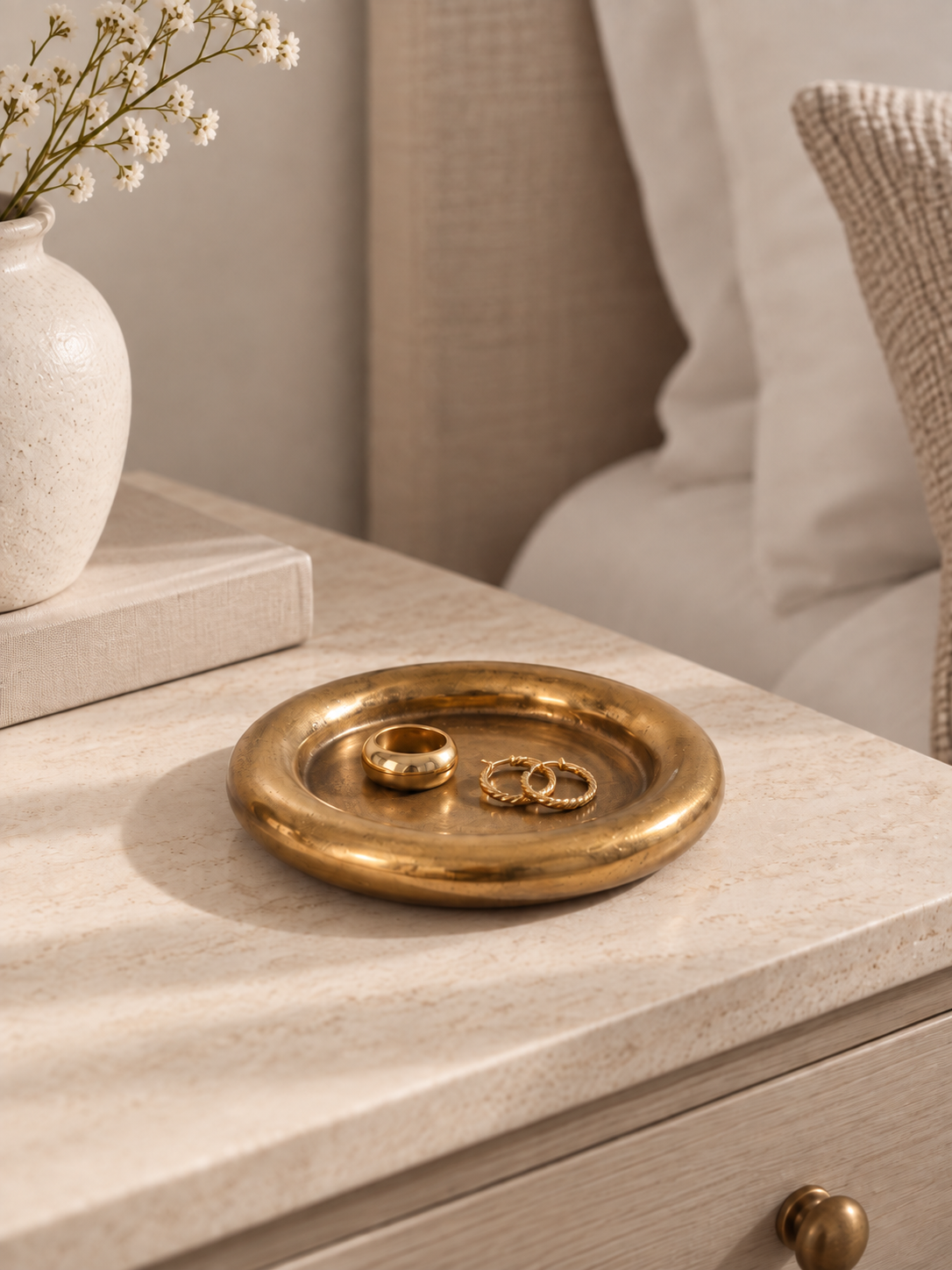 small gold round tray metal.png