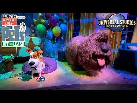 Secret Life of Pets Off The Leash at Universal Studios Hollywood, Max and Duke Animatronic dogs.