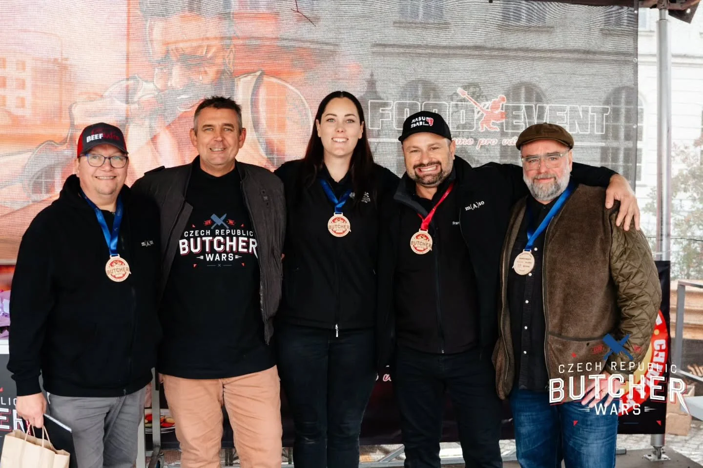 .
Part 7: Czech Butchery Series: Judges
.
It was a true honor to have been asked by @thebohemianbutchers to be Head Judge for the very first Czech Republic Butcher Wars.

A big thank you to our brilliant team of Judges, @paul_day_chef_, @efraimpopp a