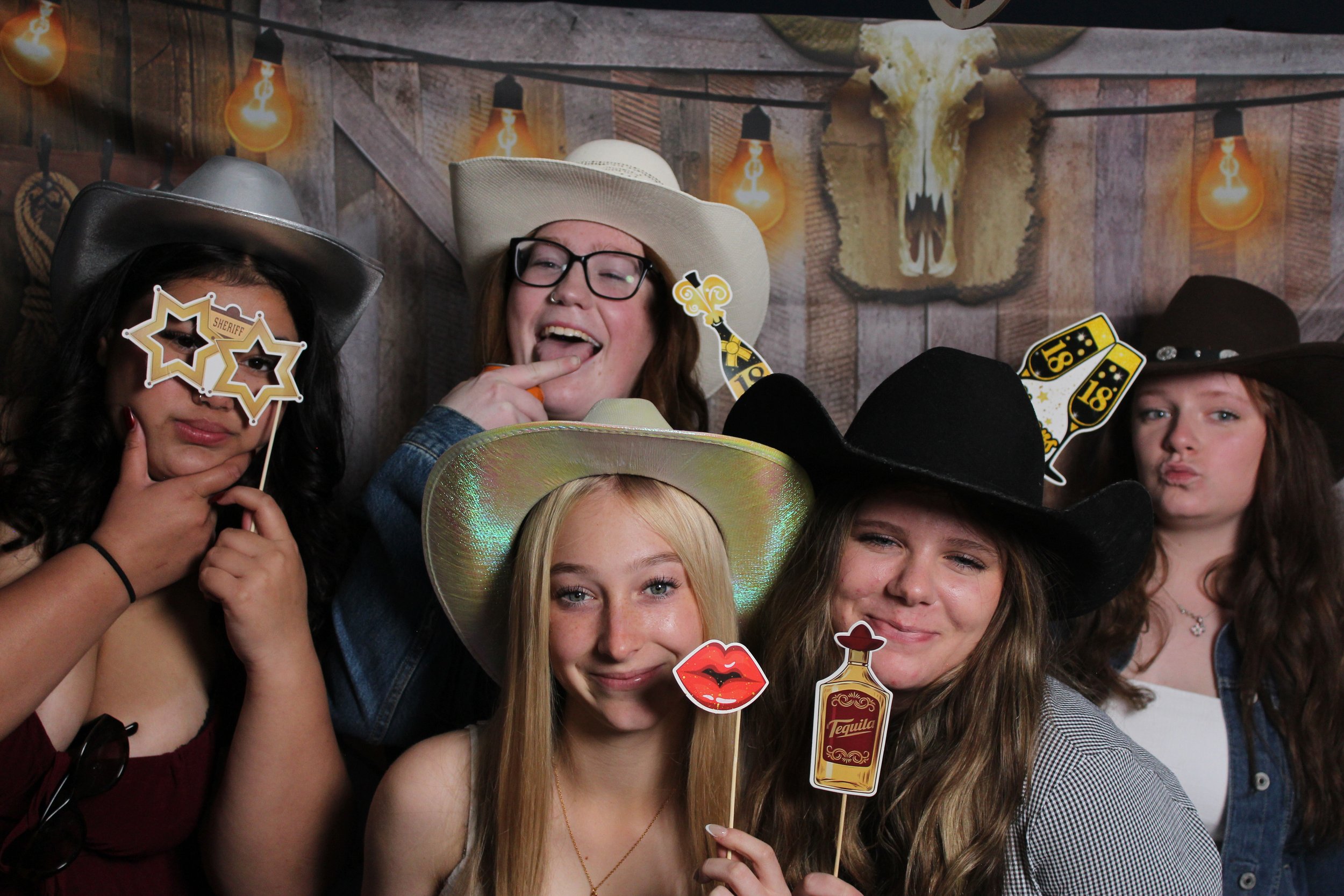 Country and Western Themed Party? Book our Sydney Open Air Photobooth Today