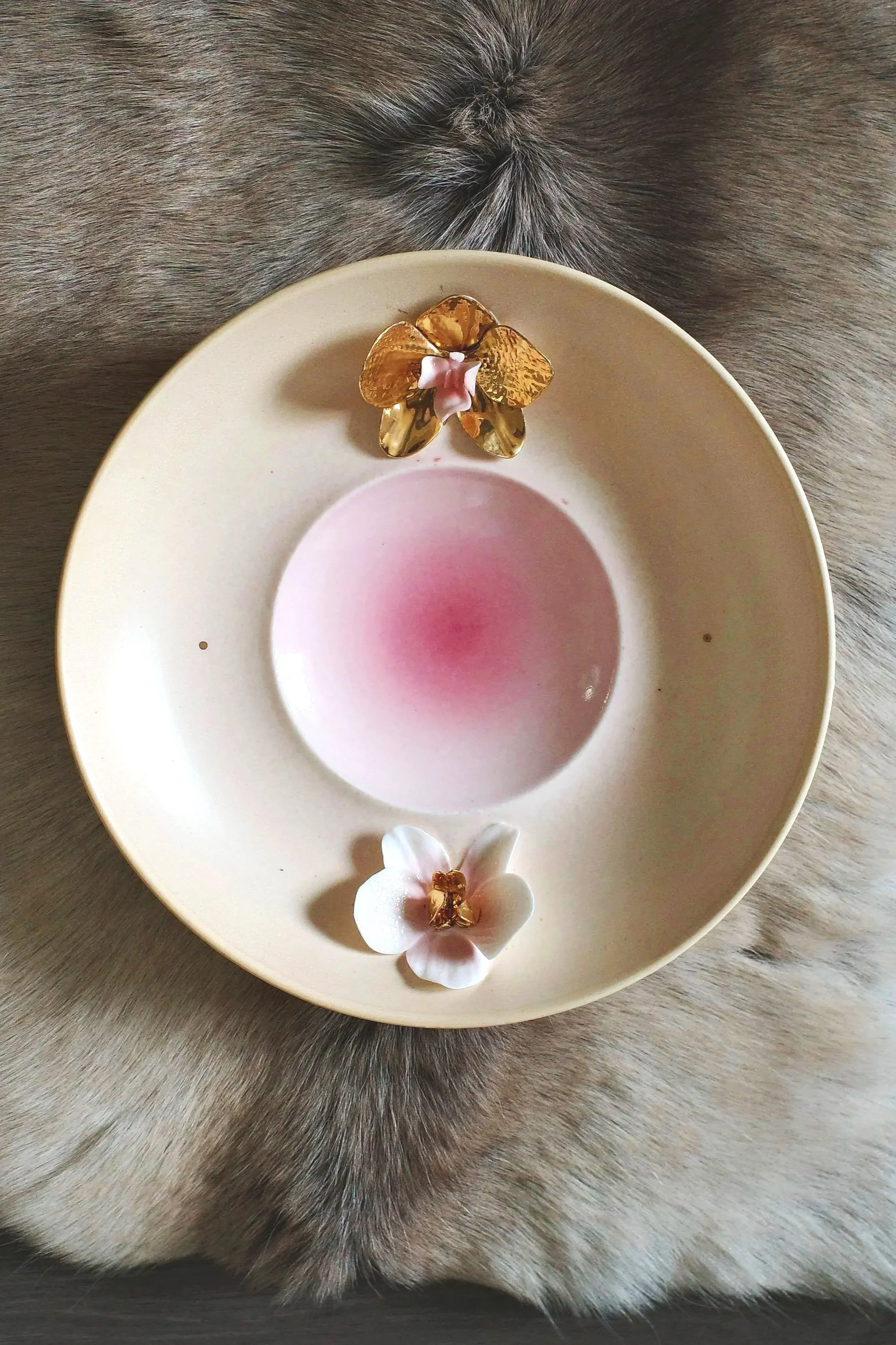 Twinned Orchid Plate | 双生兰花盘