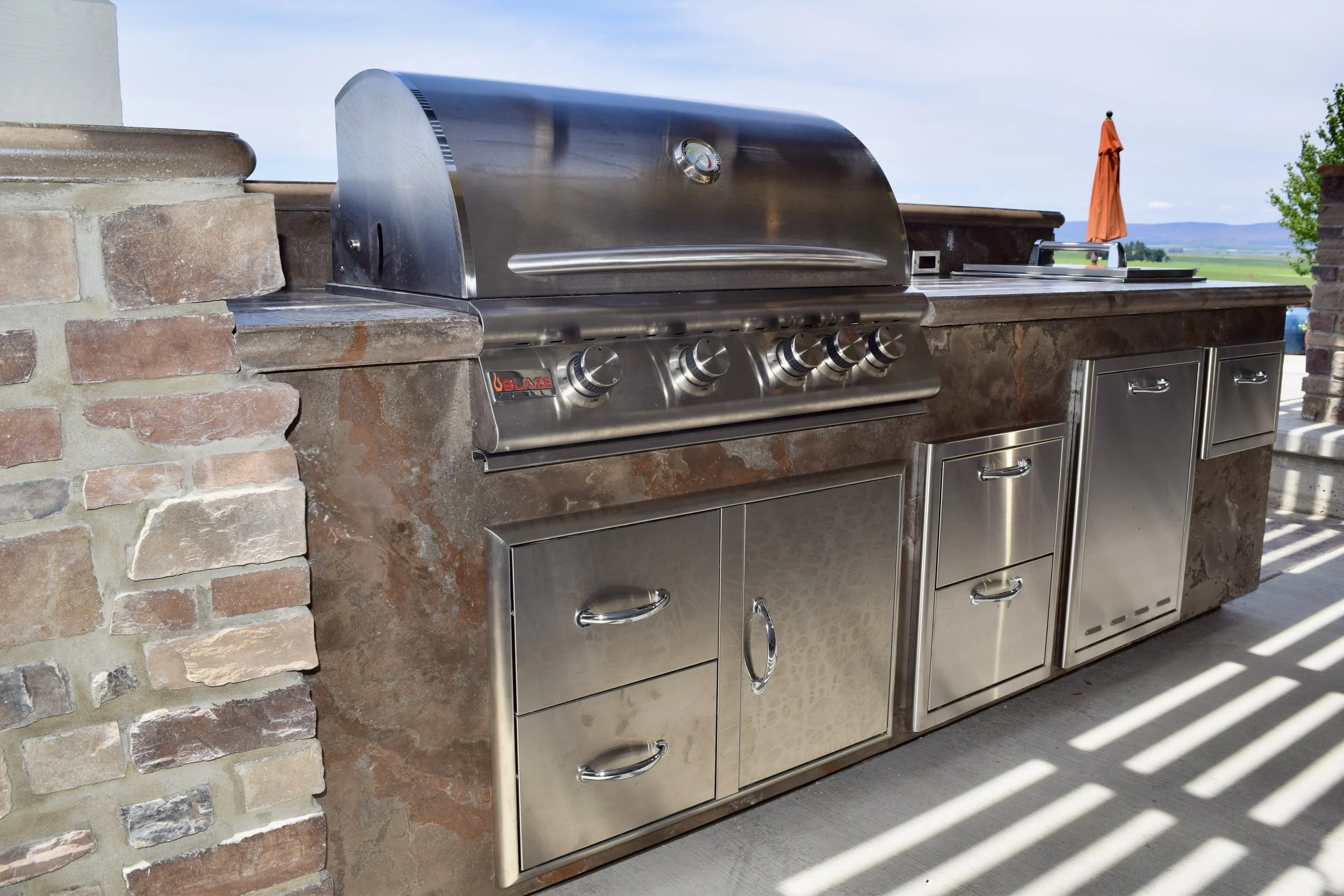 Ephrata outdoor kitchen