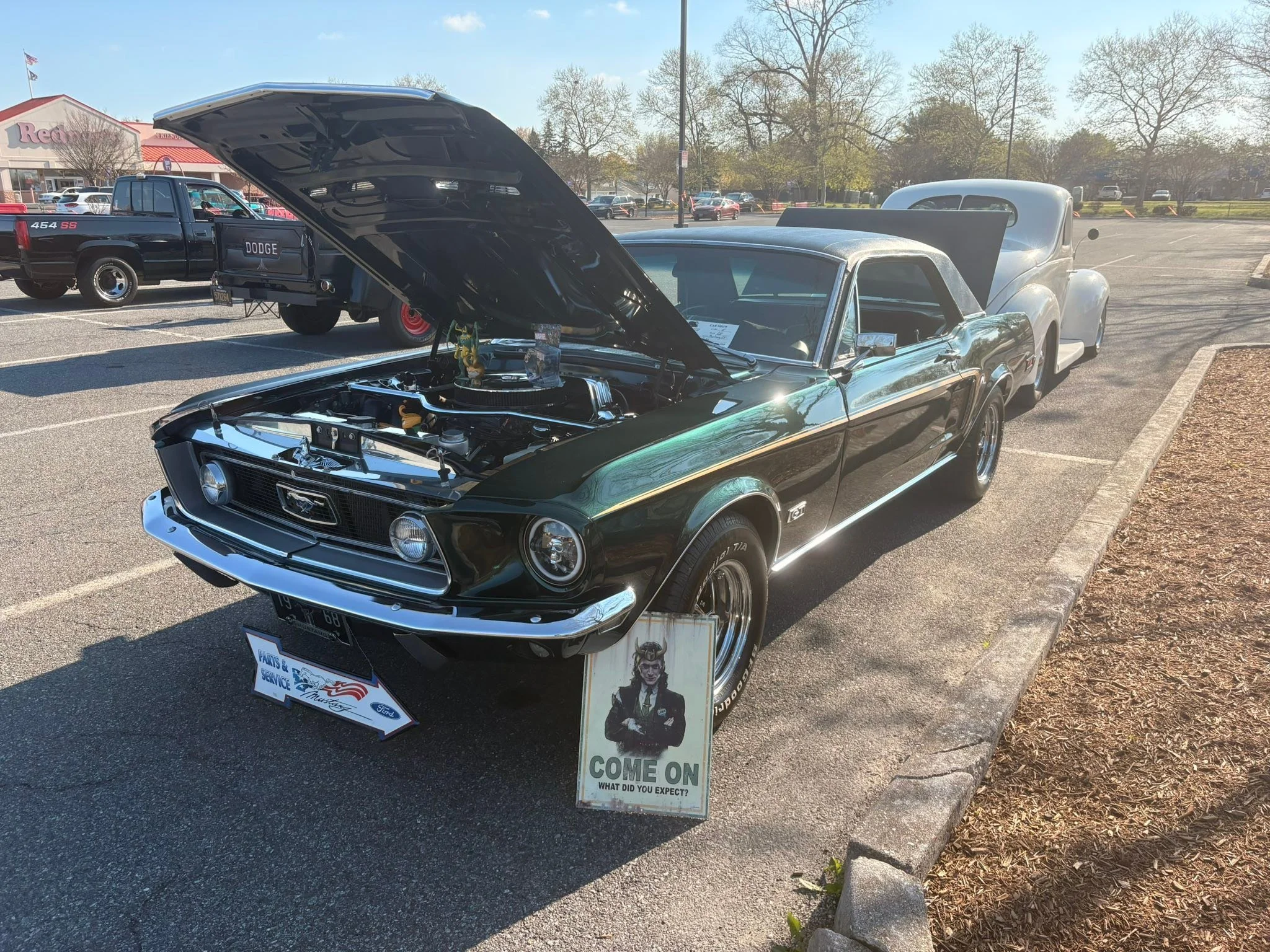 All set up. It feels weird being at a show alone&hellip;