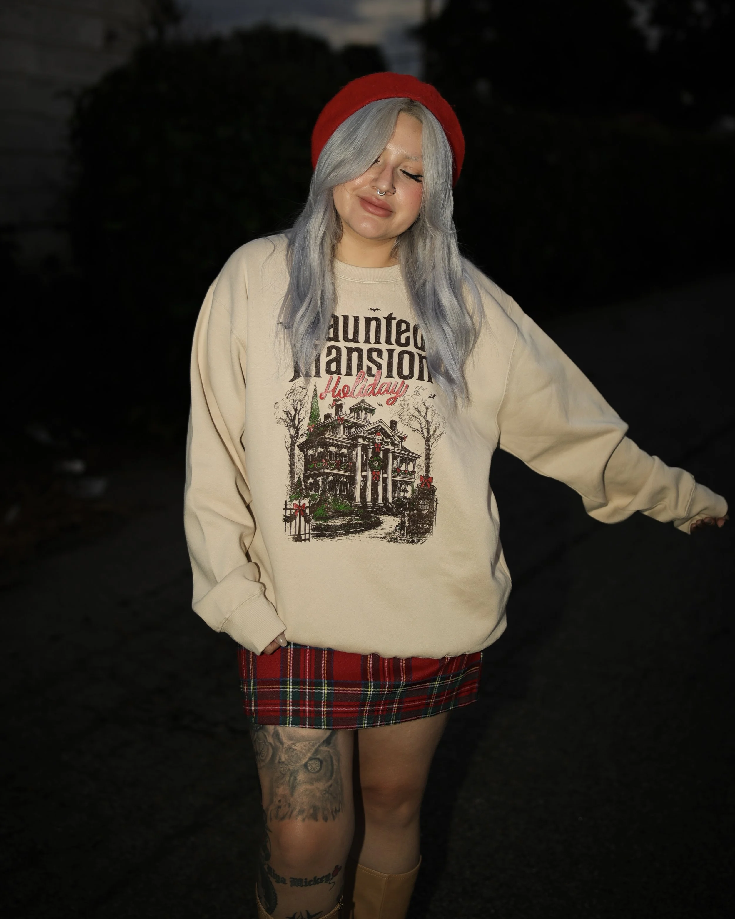haunted holiday park hop tees 2.jpg