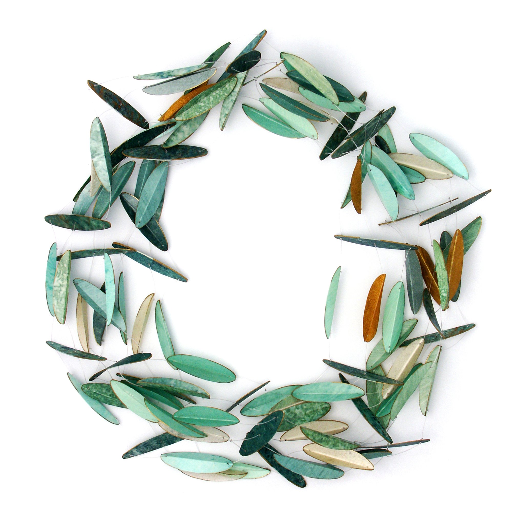 turquoise enters the world Pegamentkette.jpg