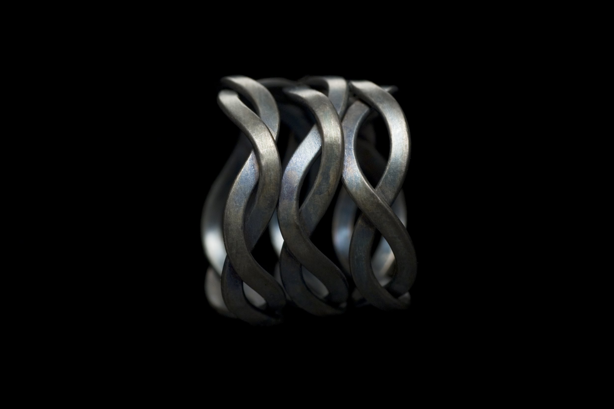 brücke zwischen den zweien, Silber geschwärzt [Preis auf Anfrage]