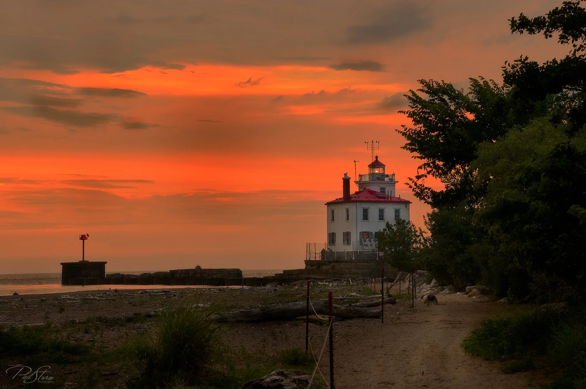 Fairport-Light-Sunset.jpg