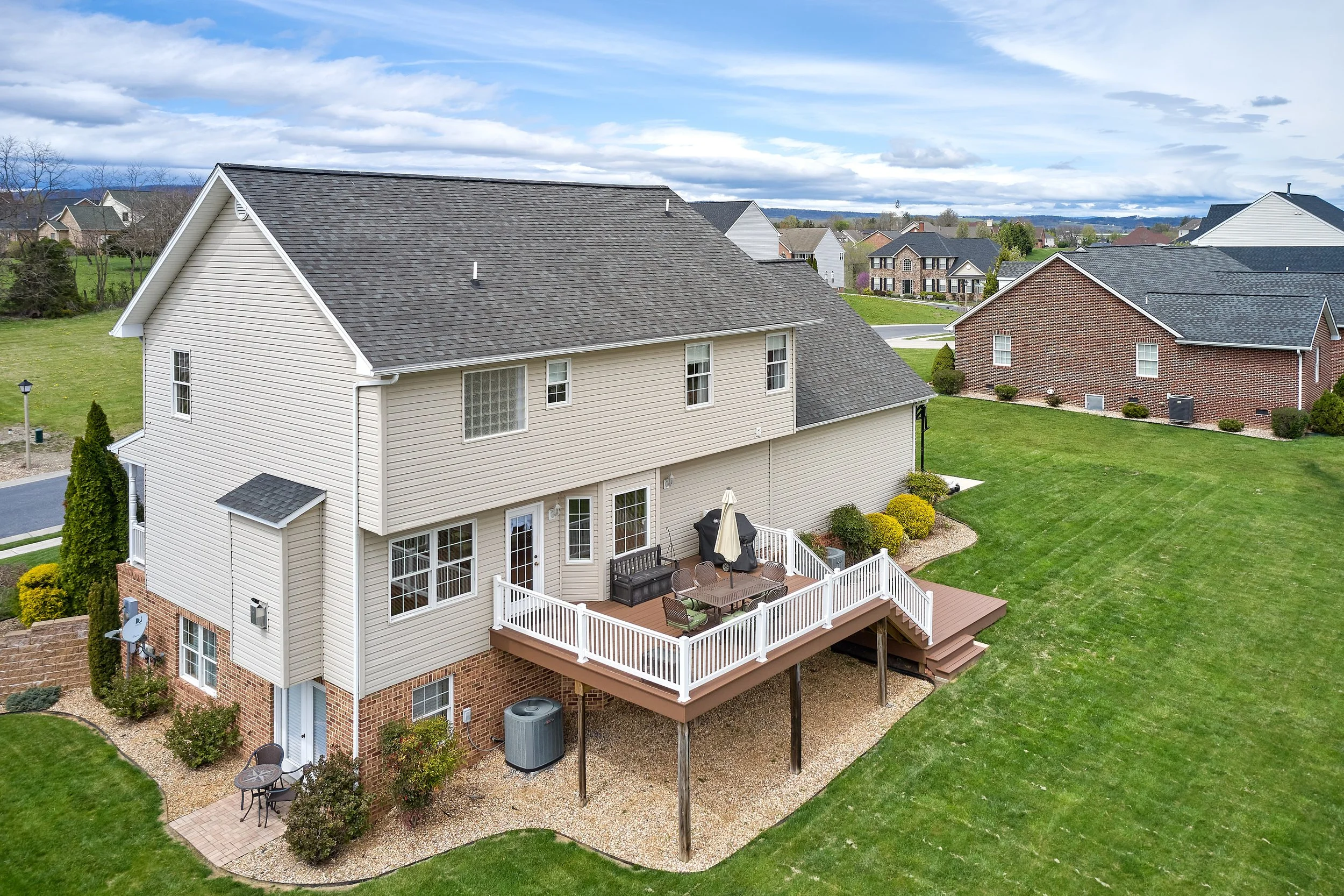 255 Truman Dr Broadway-High MLS-1064.jpg