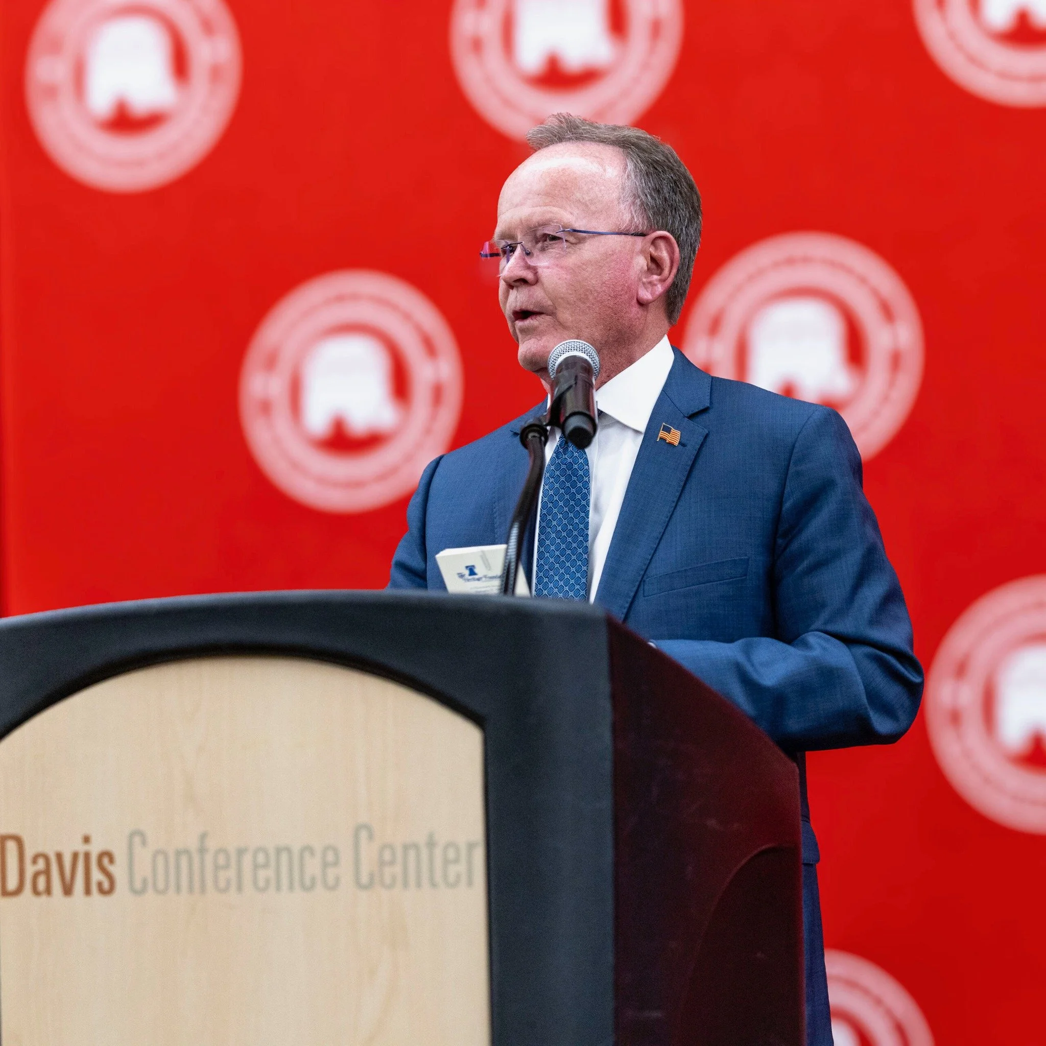 I had a great time supporting the Davis County Republican Party at their annual Lincoln Day Dinner. These events are a wonderful opportunity to support our local parties to ensure we elect and support strong republican leaders. I appreciated the chan