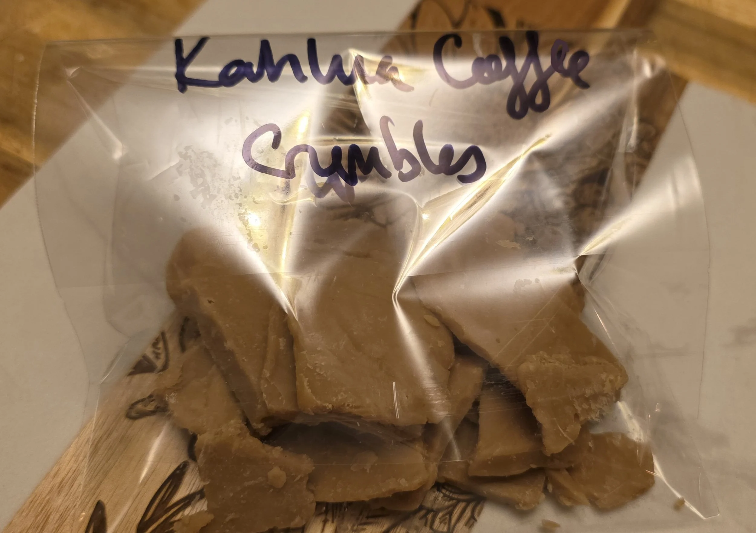 Kahlua Coffee Fudge Crumbles – Creamy White Chocolate, Dark Roast Coffee Bites