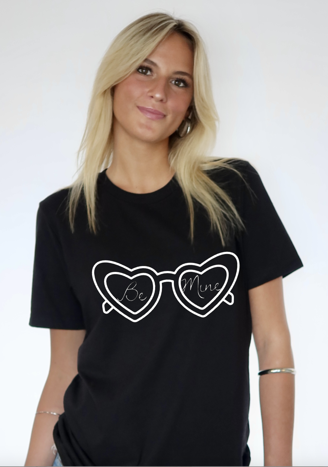 Black TEe Be Mine Glasses.png