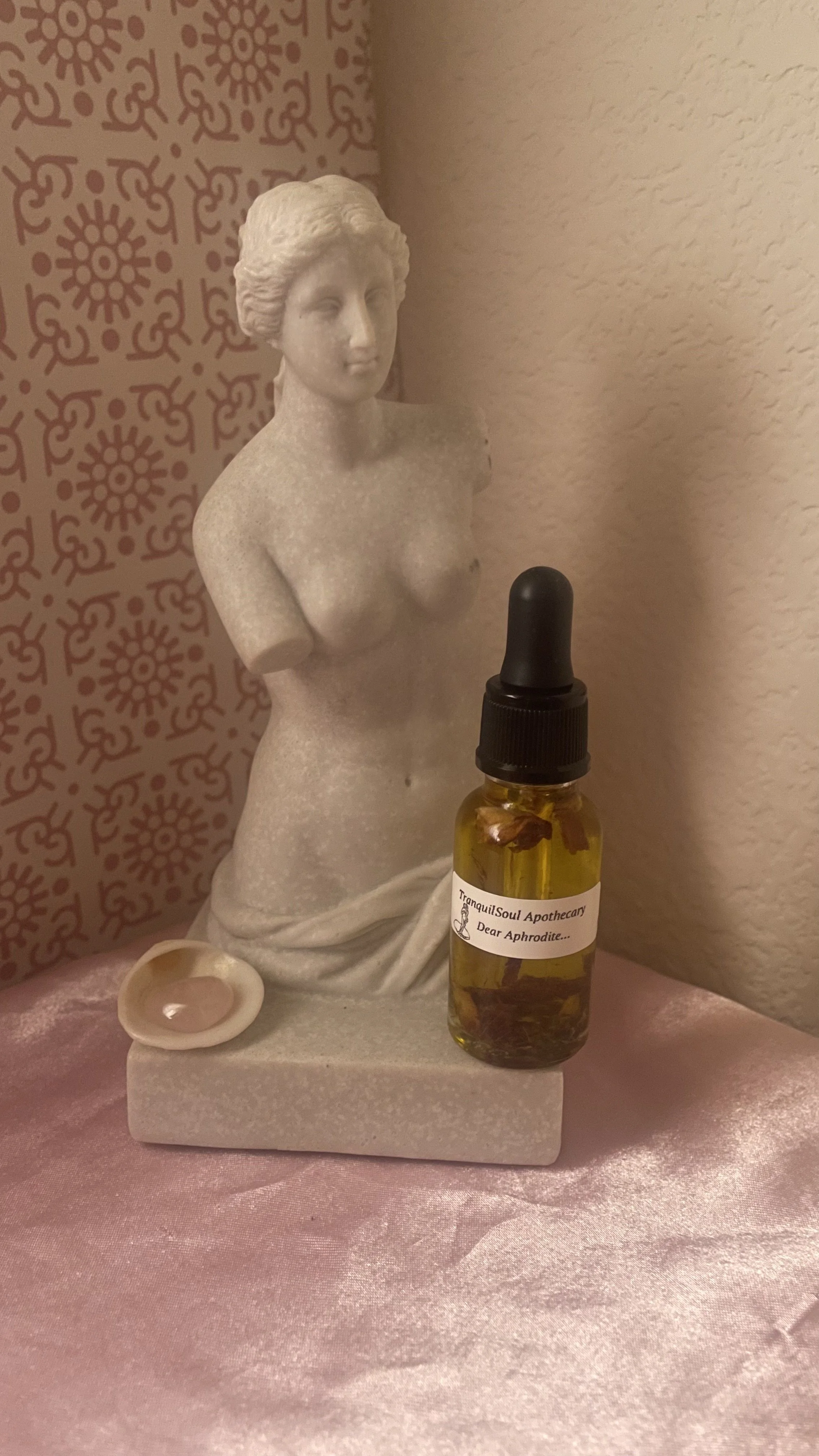 Dear Aphrodite Oil
