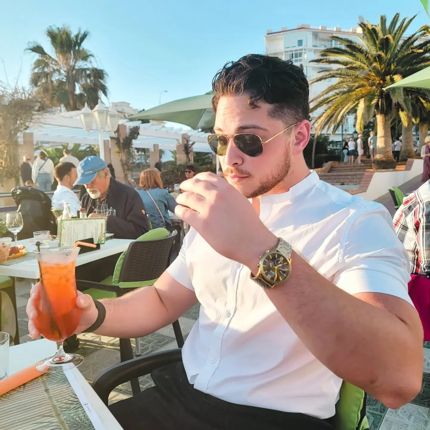 When Jeff tells me to act normal when trying to take a picture.

Beautiful weekend in Nerja Spain. I could probably live in Spain Forever given the liberty. 

#Spain #vacation #beach