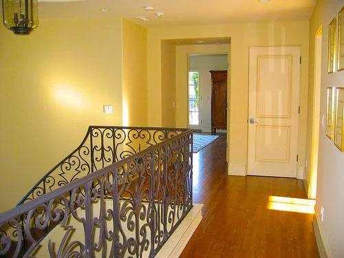 330395073_f7fa3f6e99 copy.jpg