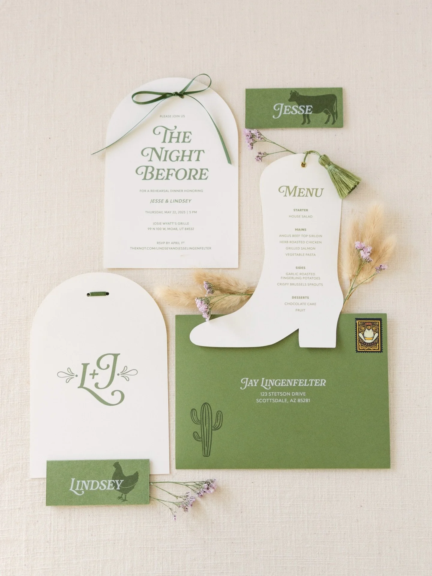 Sophisticated simplicity with a western wink 🌵

Stationery: @stetsonstudios 
Flatlay Photogrpahy: @eloisajoynerphotography 
 
Rehearsal dinner invitations, menu design, place cards, the night before, wedding stationery, western event, Utah, Arizona