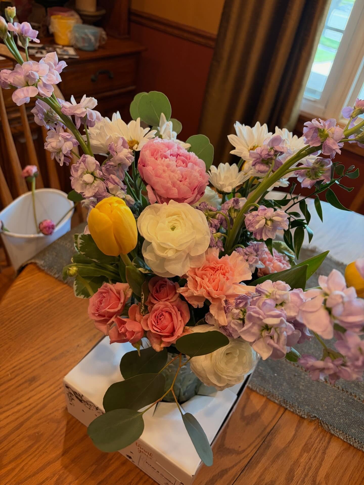 Large Spring bouquet.jpg
