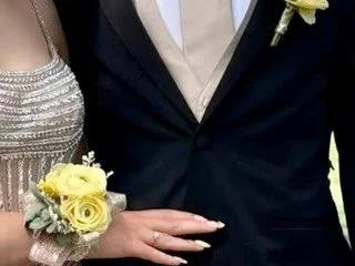 Prom - yellow artificial.jpg