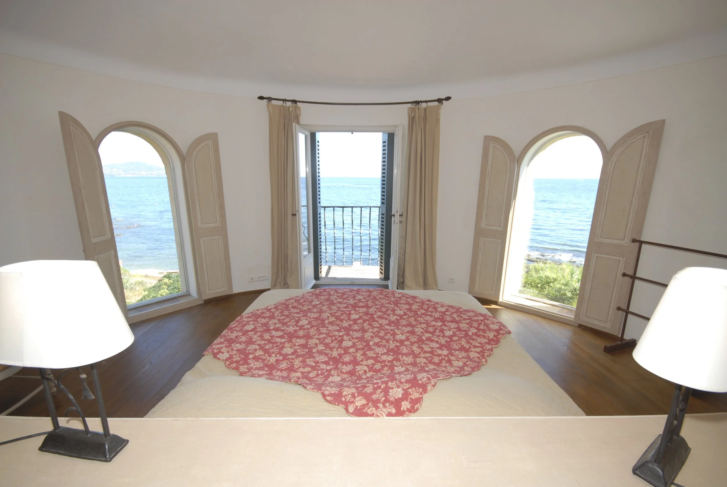 Master Bedroom.jpg