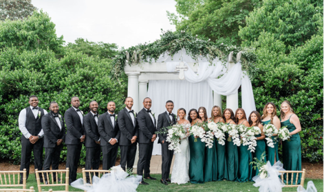 LaceyandDevin wedding party.png