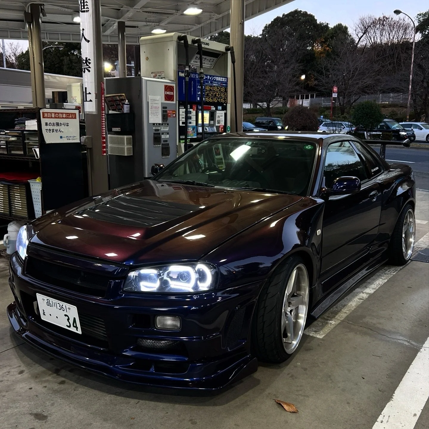 ✨Midnight Purple III R34
Ready to ✈️ 

#jdm #r34 #r34gtr #skyline #midnightpurple
#midnightpurple3 #tokyo #tokyolife #carphotography #automotivephotography #carsofinstagram #jdmlife #gtr