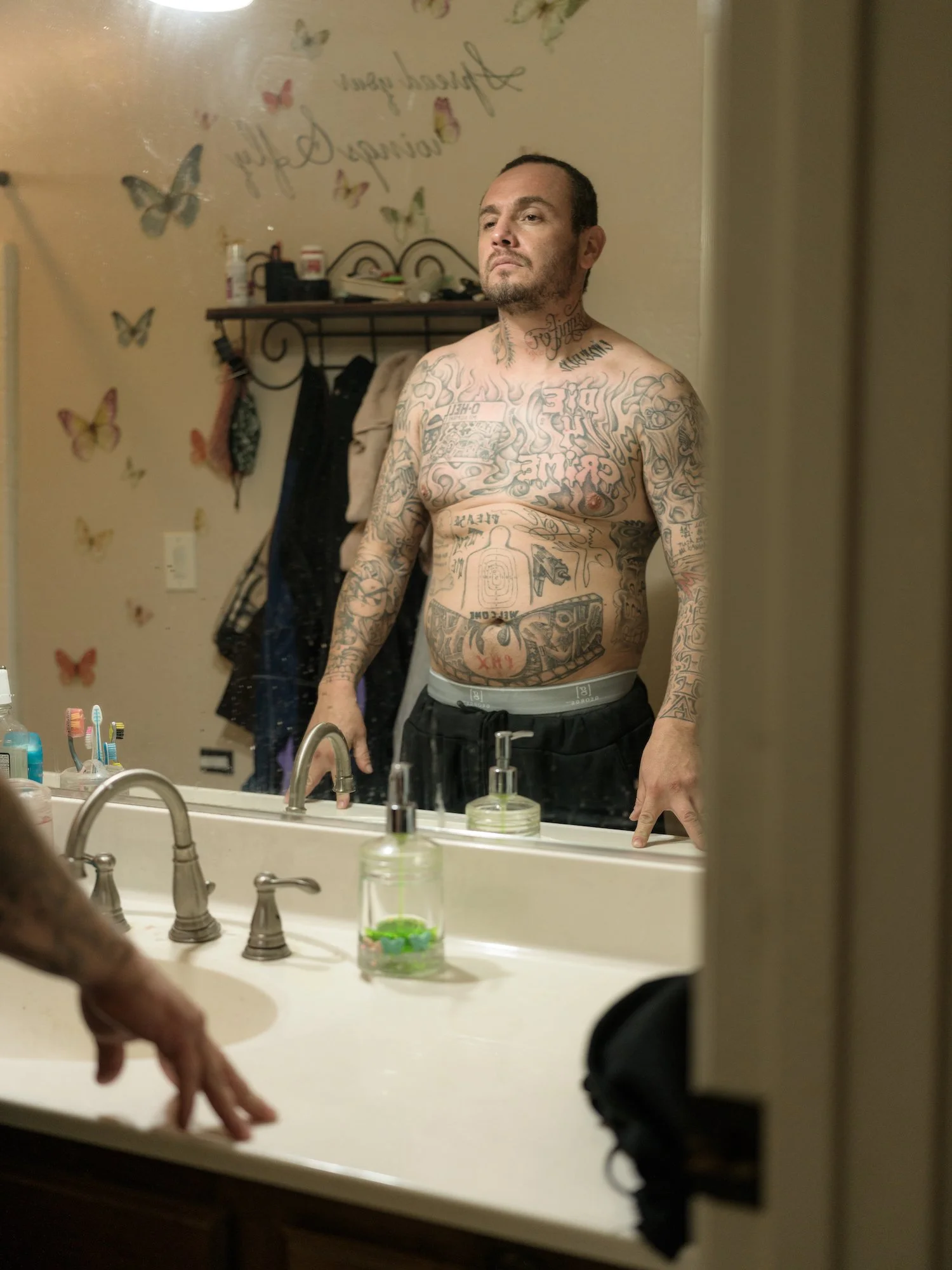 MorringTheRoadConnectsUs3 B0020018.jpg