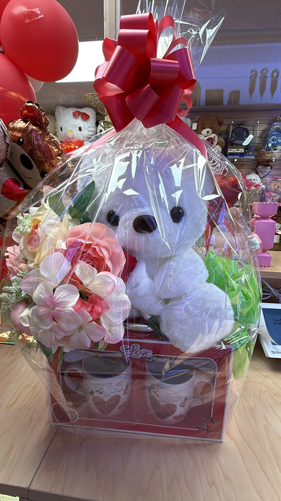 Valentines Day Arrangement (w/ tea mugs!)