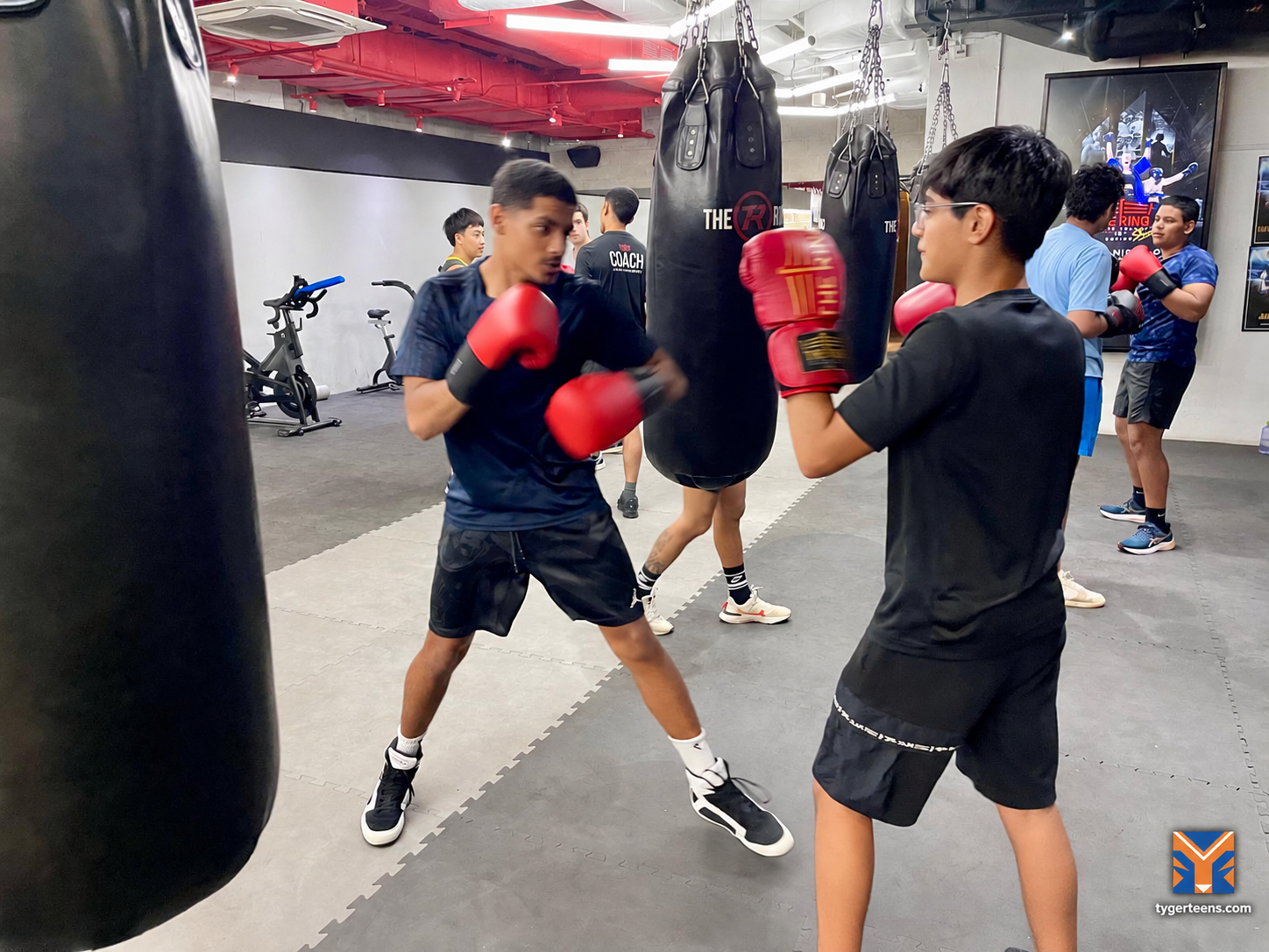 A guided focus-pad drill builds coordination, focus and teamwork.
