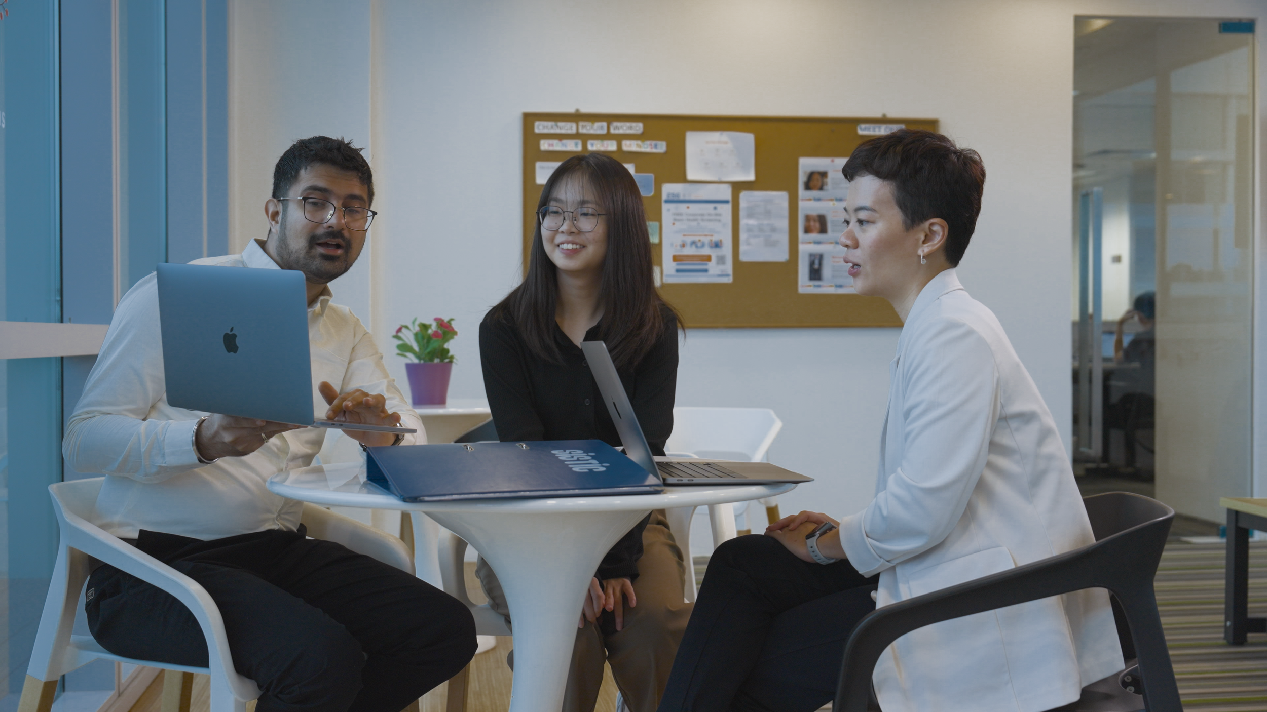 SISTIC CorpVId_V5.00_00_04_19.Still008.png