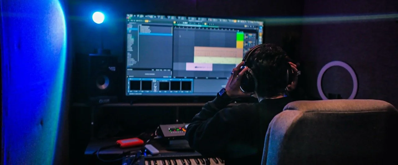 morganasteelephotography_Transpose26_Anamorphic2086 Large.jpeg