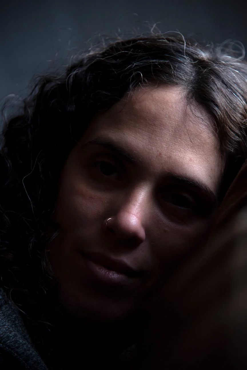 Long Branch, New Jersey, 2025. Camila Oliveira, (a pseudonym), is a young woman of Brazilian origins. She has been living in New Jersey for a few months, but has been in the United States for two years. In Brazil, she graduated as a civil engineer, b