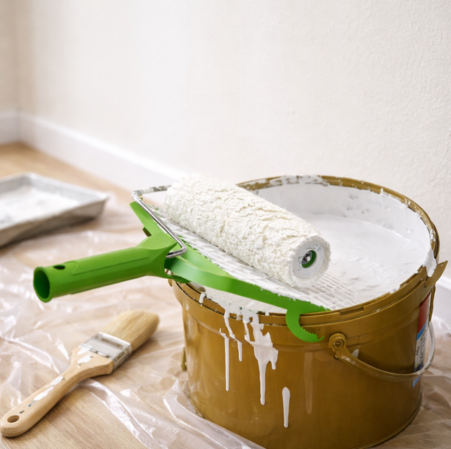 How Long Between Coats of Paint? The Rule That Prevents Peeling
