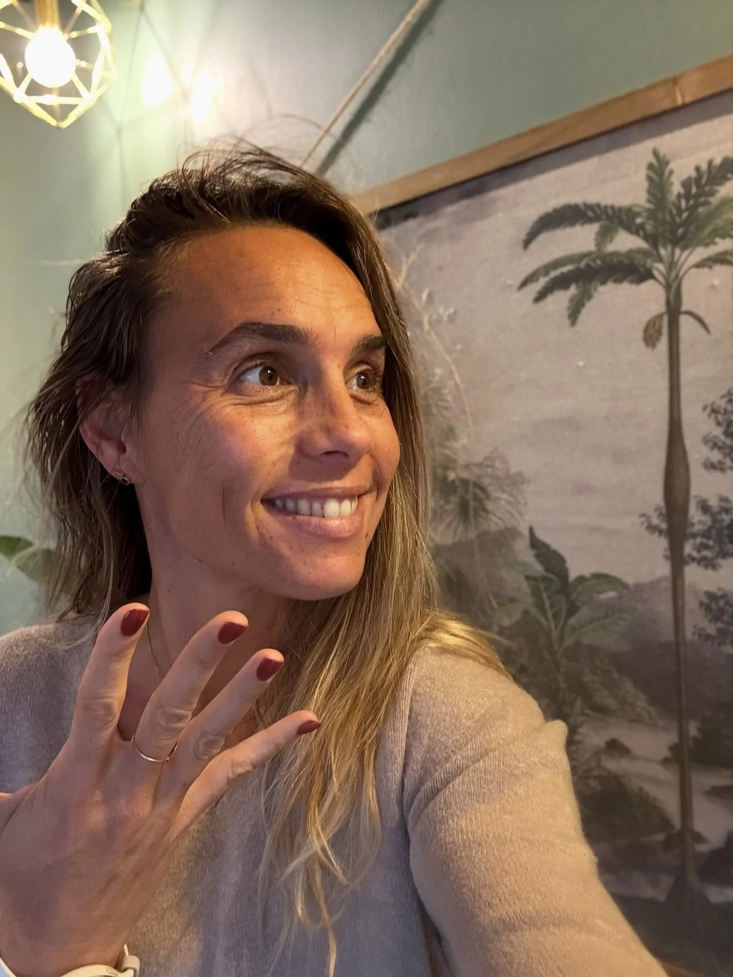 ✨ Hier, j&rsquo;ai eu un de ces coachings qui te rappellent pourquoi tu fais ce m&eacute;tier.

Un entrepreneur passionn&eacute;, bourr&eacute; d&rsquo;id&eacute;es, un vrai visionnaire.
Mais en deux questions, tout s&rsquo;est &eacute;clair&eacute; 